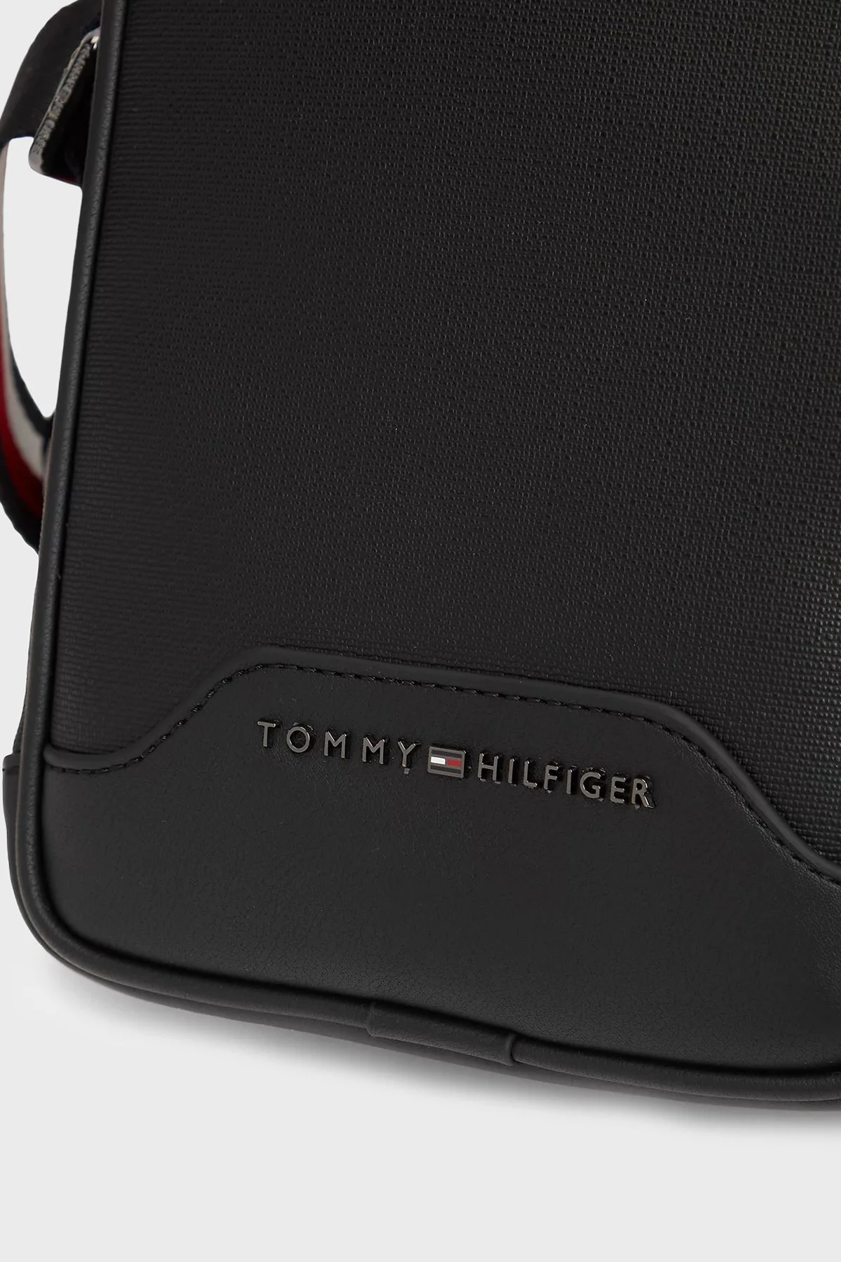 Tommy Hilfiger Logolu Ayarlanabilir Askılı Erkek Çanta AM0AM14701 BDS Siyah - 5