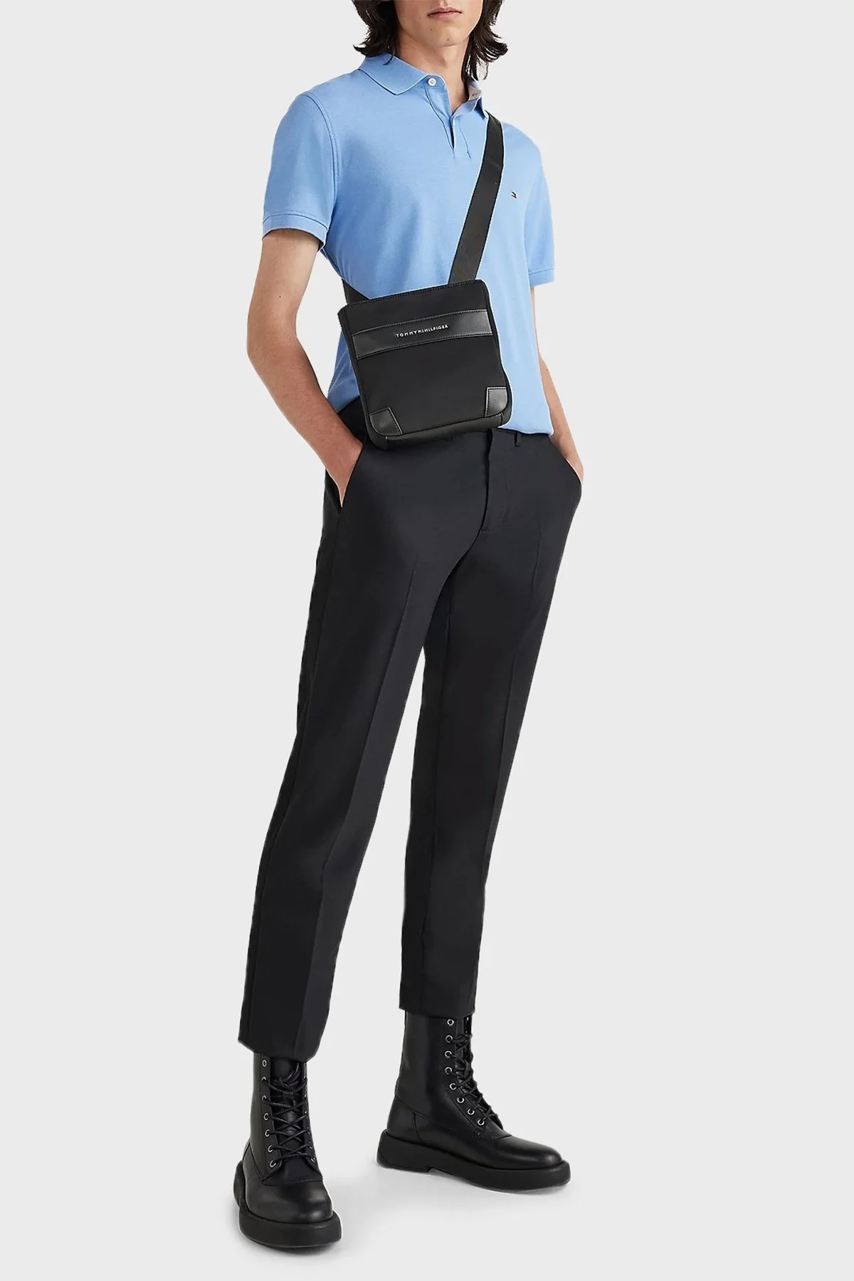 Tommy Hilfiger Logolu Ayarlanabilir Askılı Fermuarlı Erkek Çanta AM0AM10571 BDS SİYAH - 2