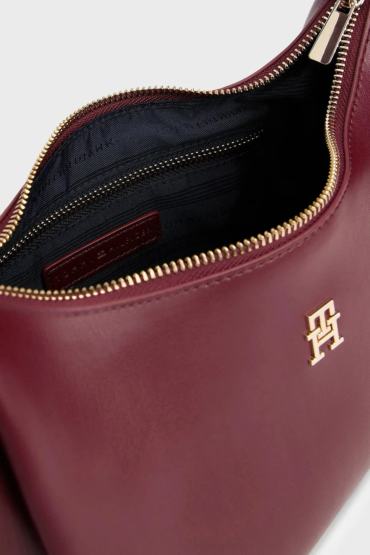 Tommy Hilfiger Logolu Ayarlanabilir Askılı Kadın Çanta AW0AW18373 GNE KAHVE - 5