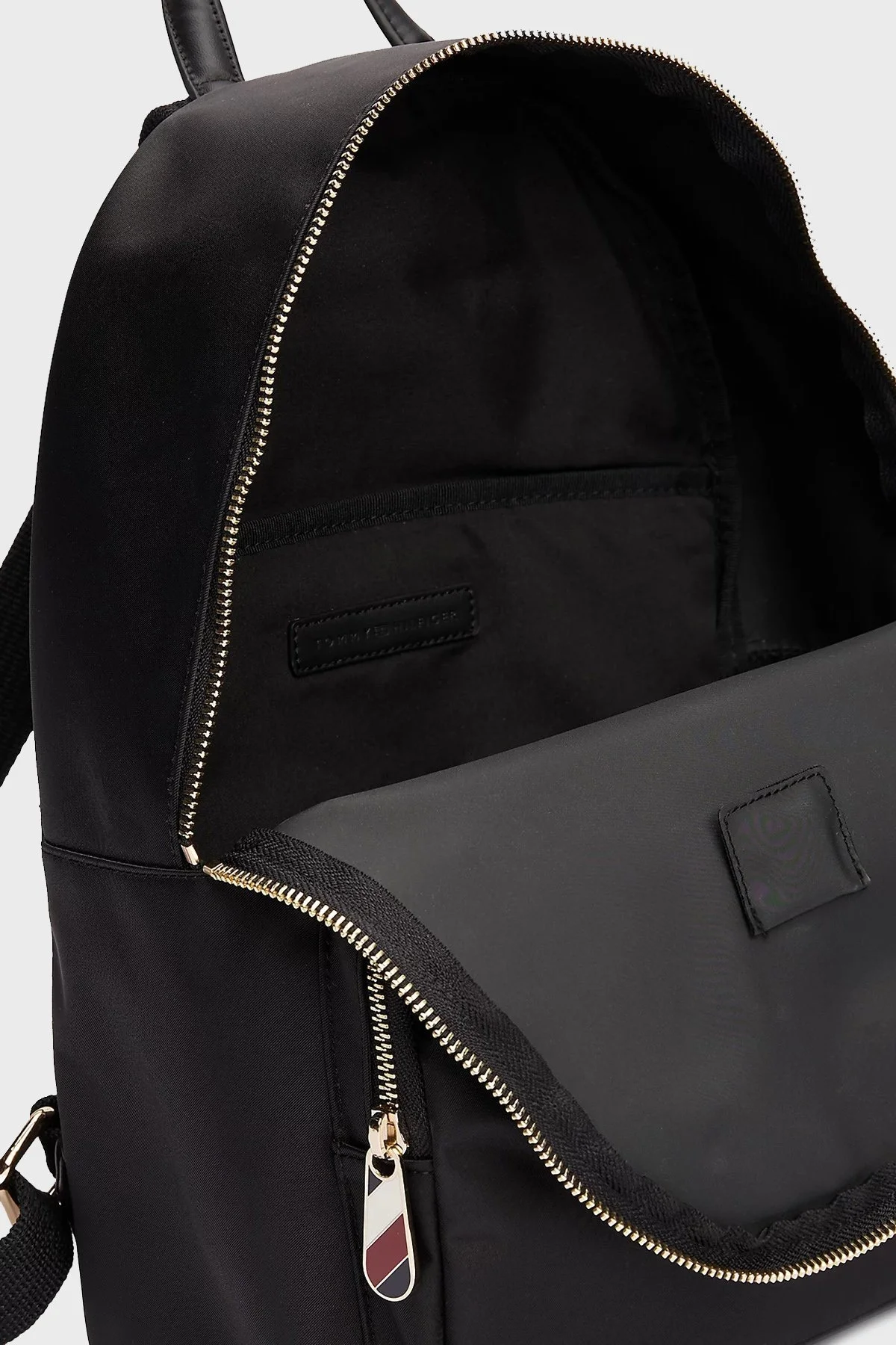 Tommy Hilfiger Logolu Ayarlanabilir Çift Askılı Bayan Sırt Çantası AW0AW15641 BDS SİYAH - 9