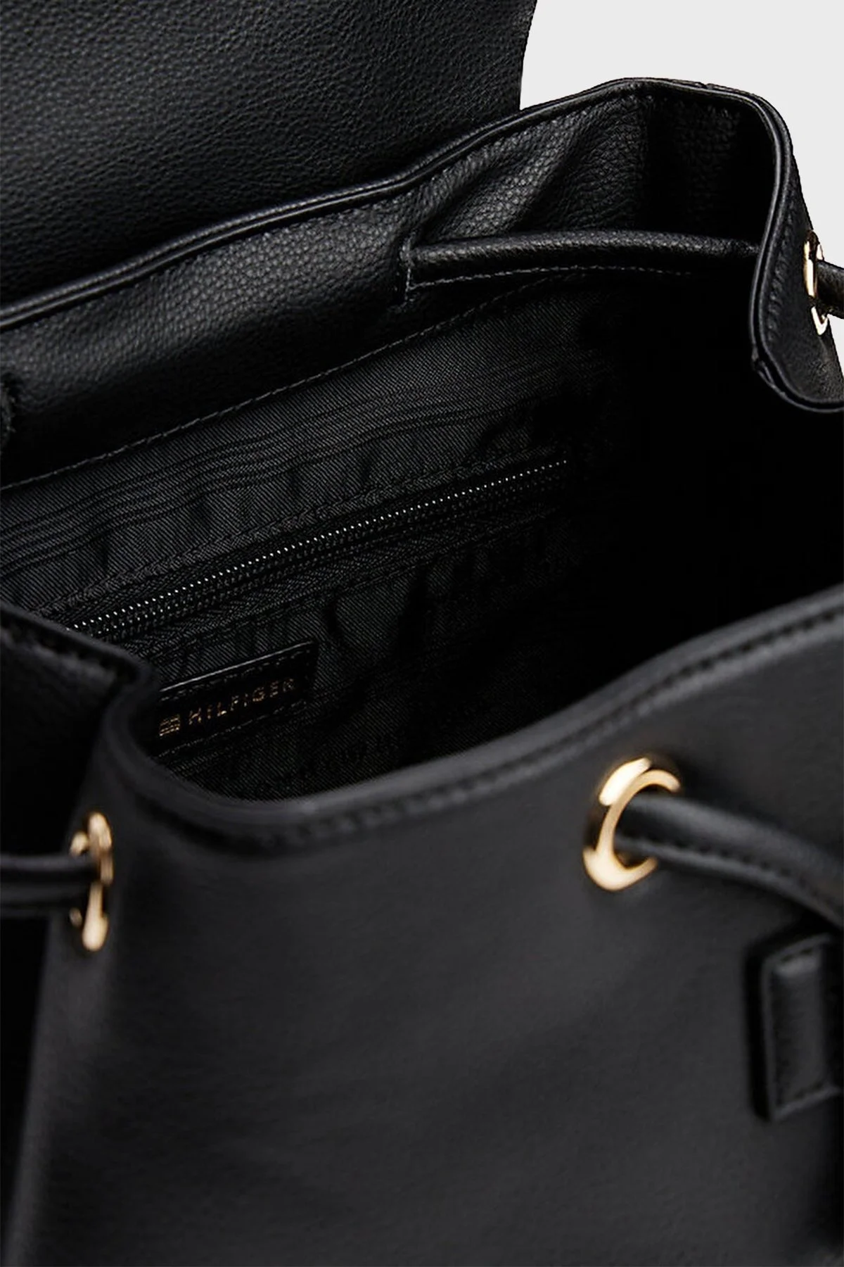 Tommy Hilfiger Logolu Ayarlanabilir Çift Askılı Bayan Sırt Çantası AW0AW17470 BDS SİYAH - 4