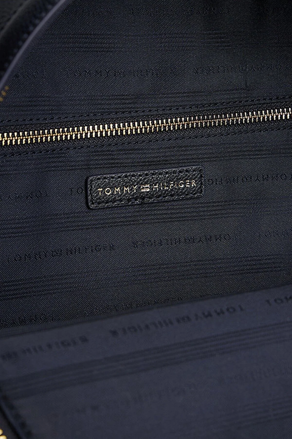 Tommy Hilfiger Logolu Ayarlanabilir Çift Askılı Sırt sı Bayan Çanta AW0AW17471 DW6 LACİVERT - 4