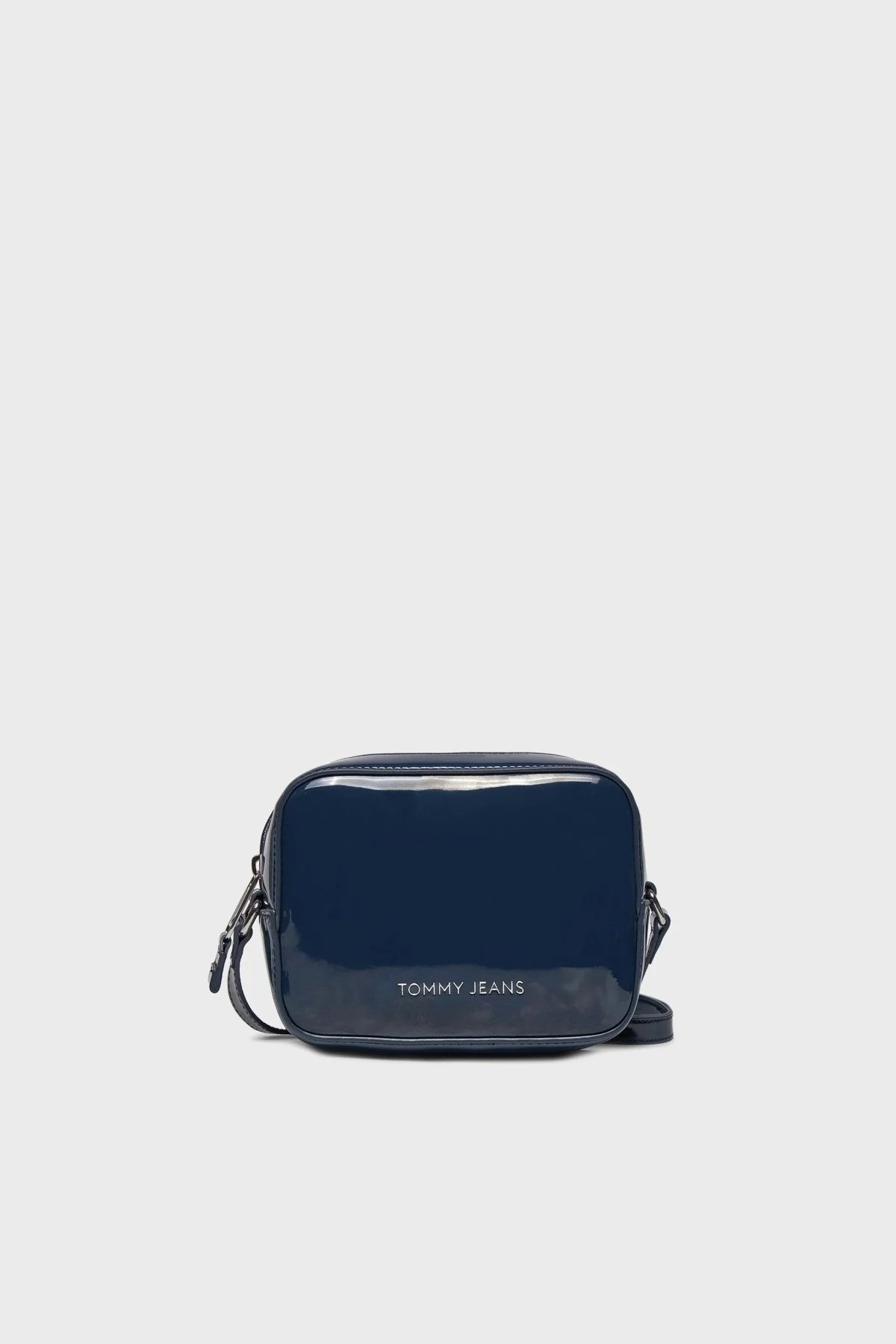 Tommy Hilfiger Logolu Ayarlanabilir Omuz Askılı Bayan Çanta AW0AW15826 C1G LACİVERT - 1