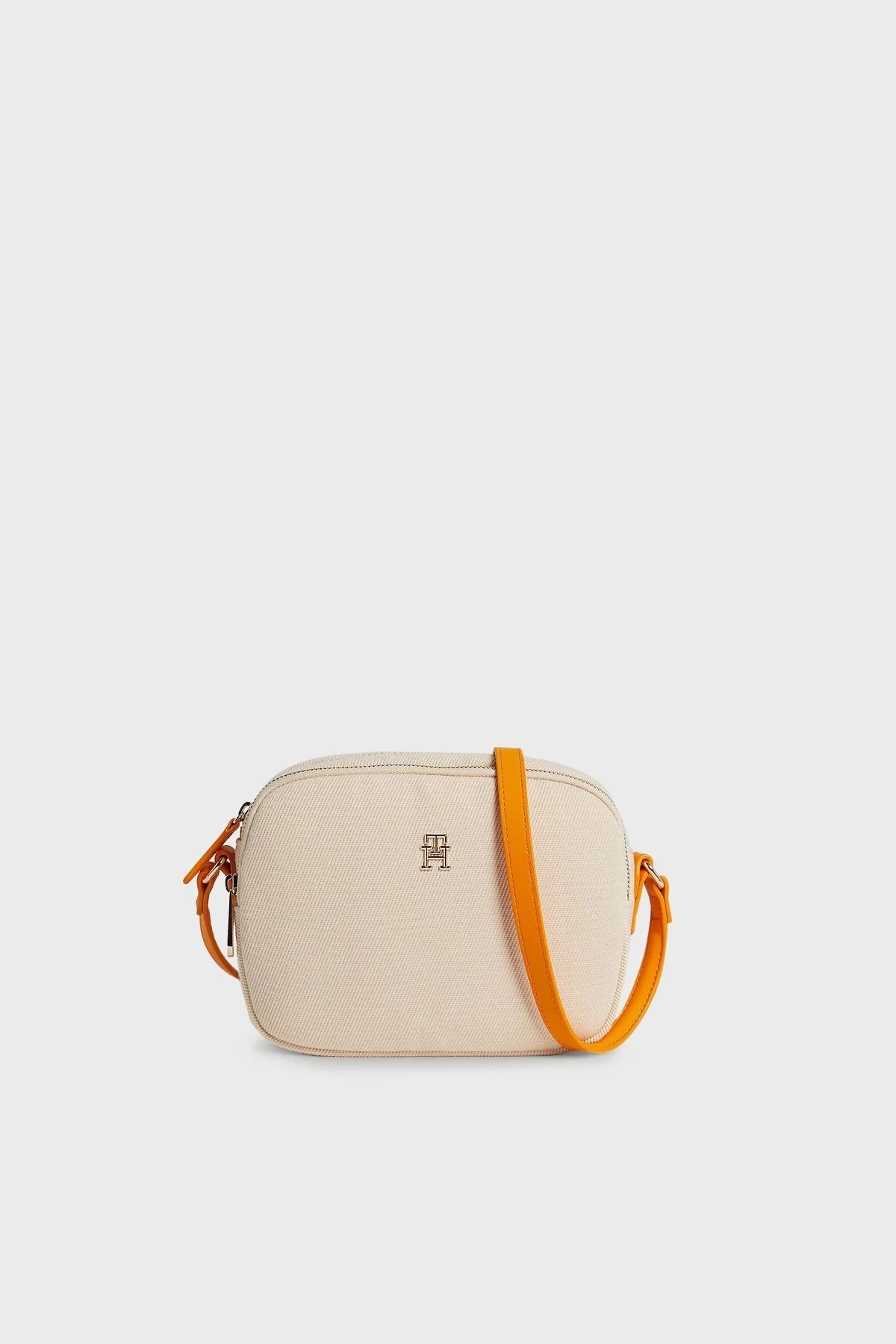 Tommy Hilfiger Logolu Ayarlanabilir Omuz Askılı Bayan Çanta AW0AW16419 0F4 BEJ - 1