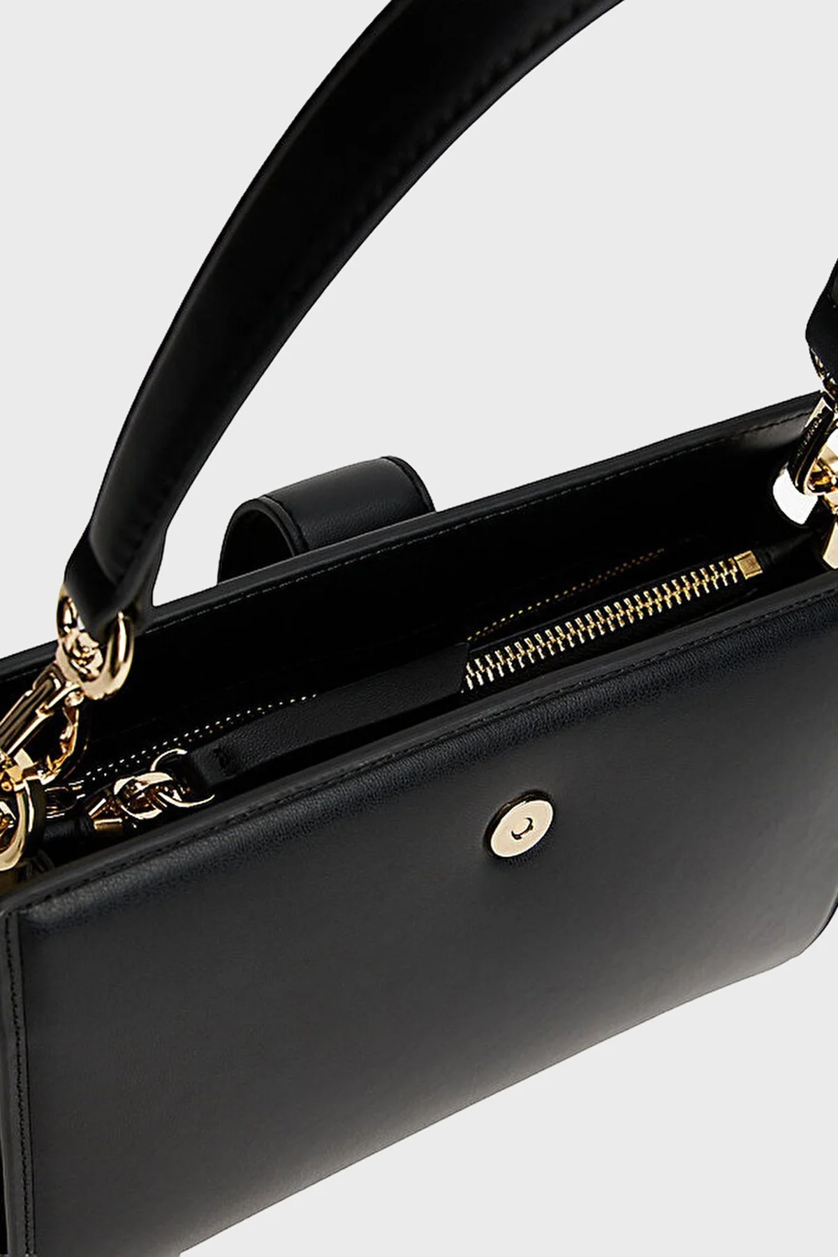 Tommy Hilfiger Logolu Ayarlanabilir ve Çıkarılabilir Askılı Bayan Çanta AW0AW18286 BDS SİYAH - 5