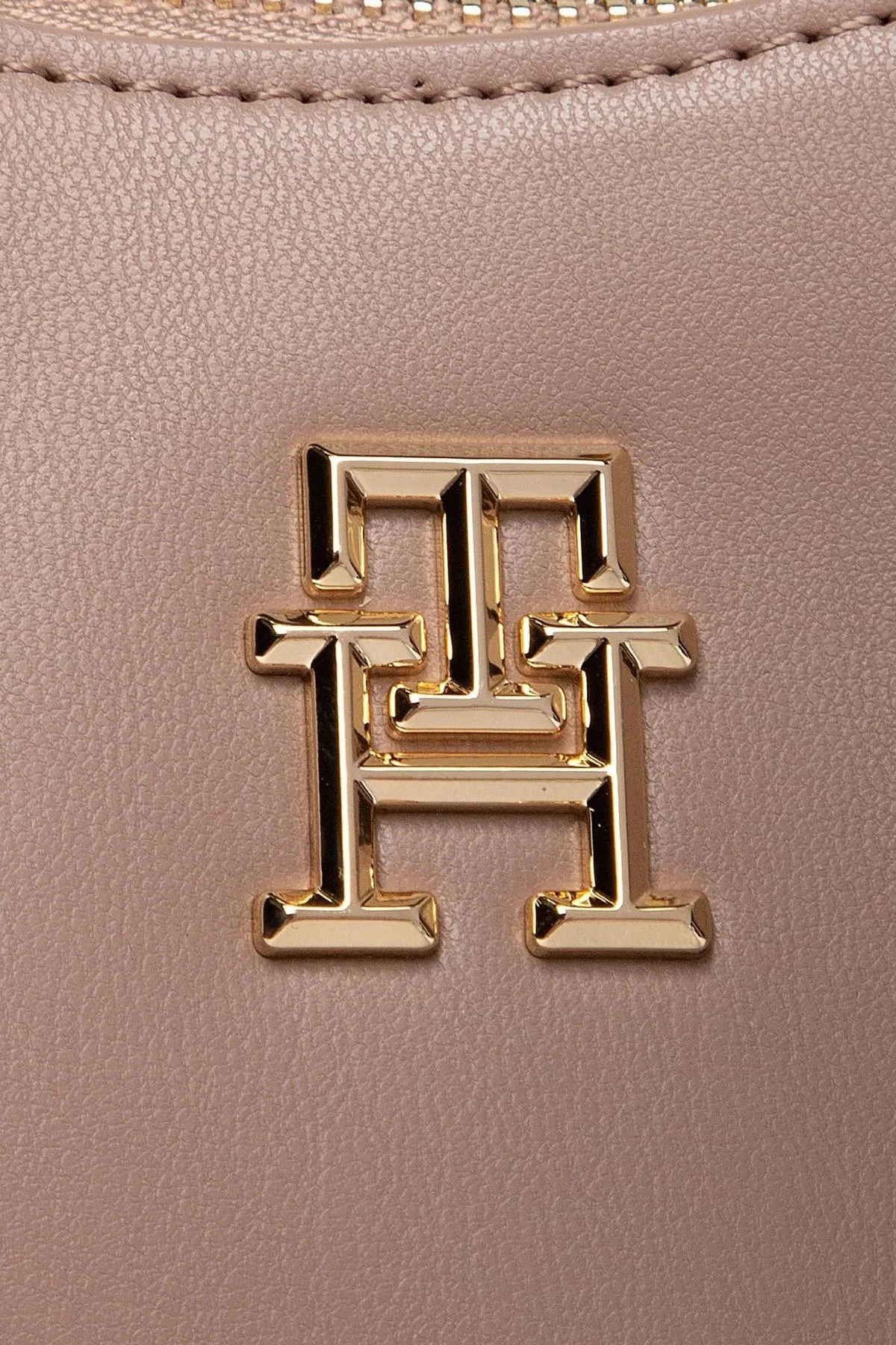 Tommy Hilfiger Logolu Ayarlanabilir ve Çıkarılabilir Uzatma Askılı Bayan Çanta AW0AW14177 GUP VİZON - 4