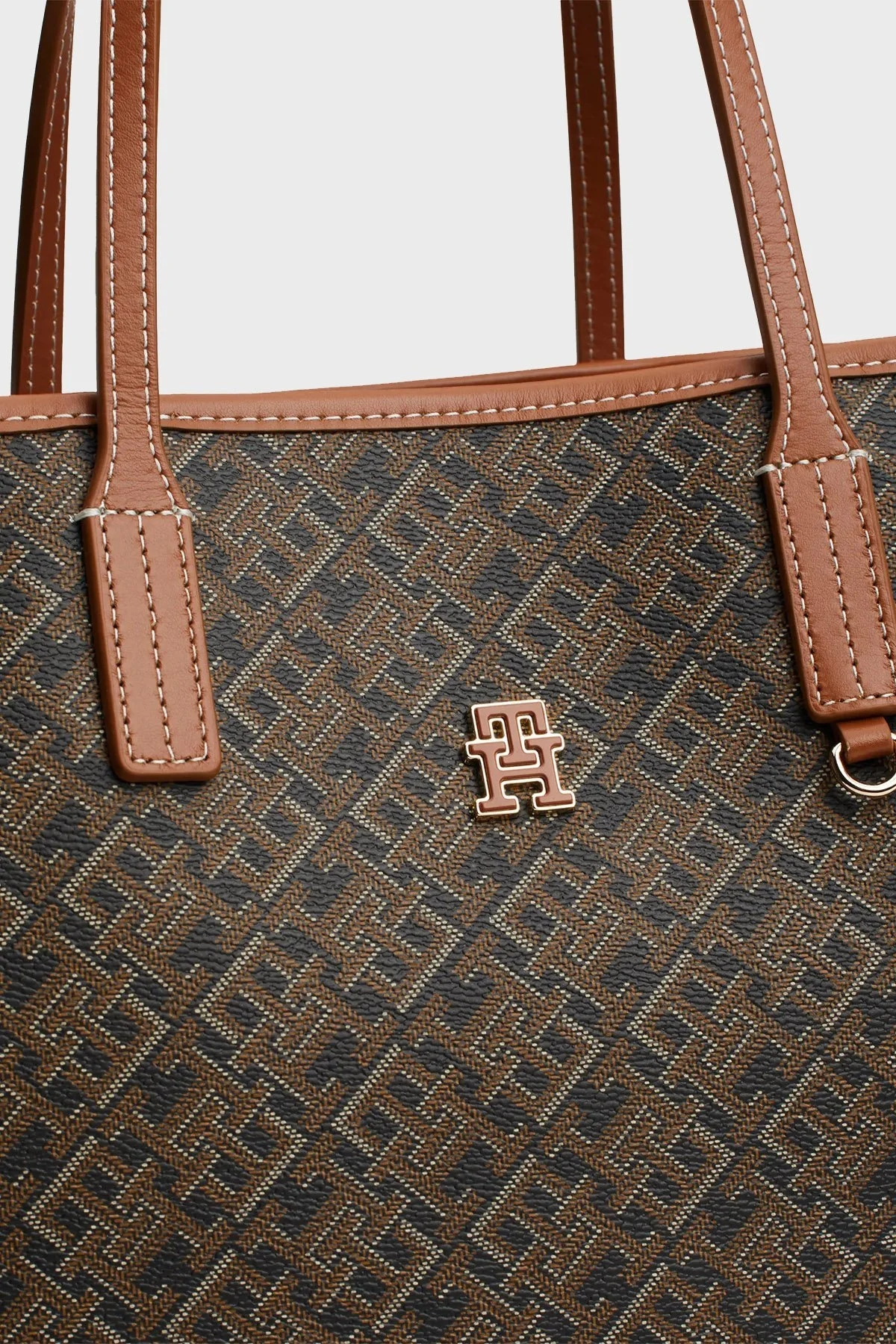 Tommy Hilfiger Logolu Bayan Çanta AW0AW16441 0GJ SİYAH - 8