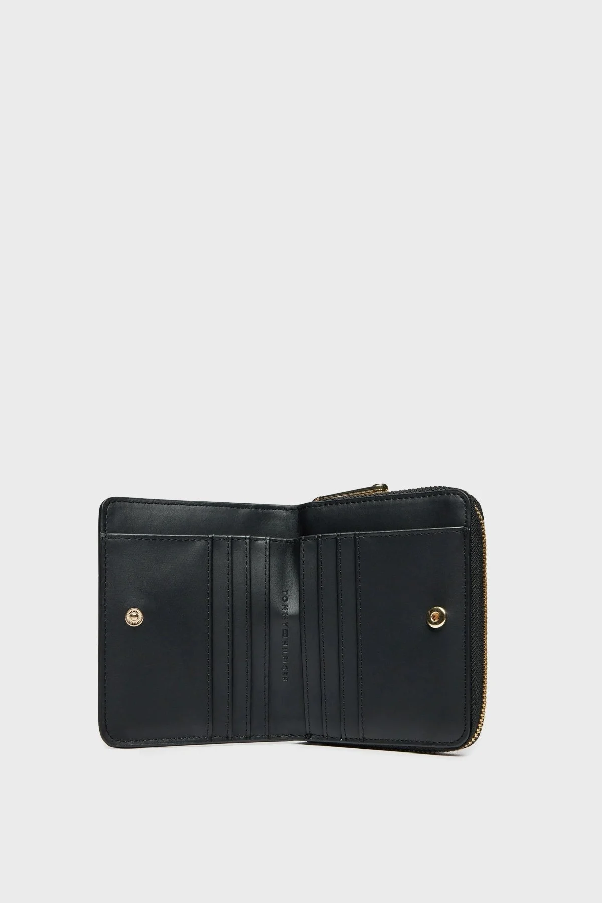 Tommy Hilfiger Logolu Bayan Cüzdan AW0AW16917 BDS SİYAH - 3
