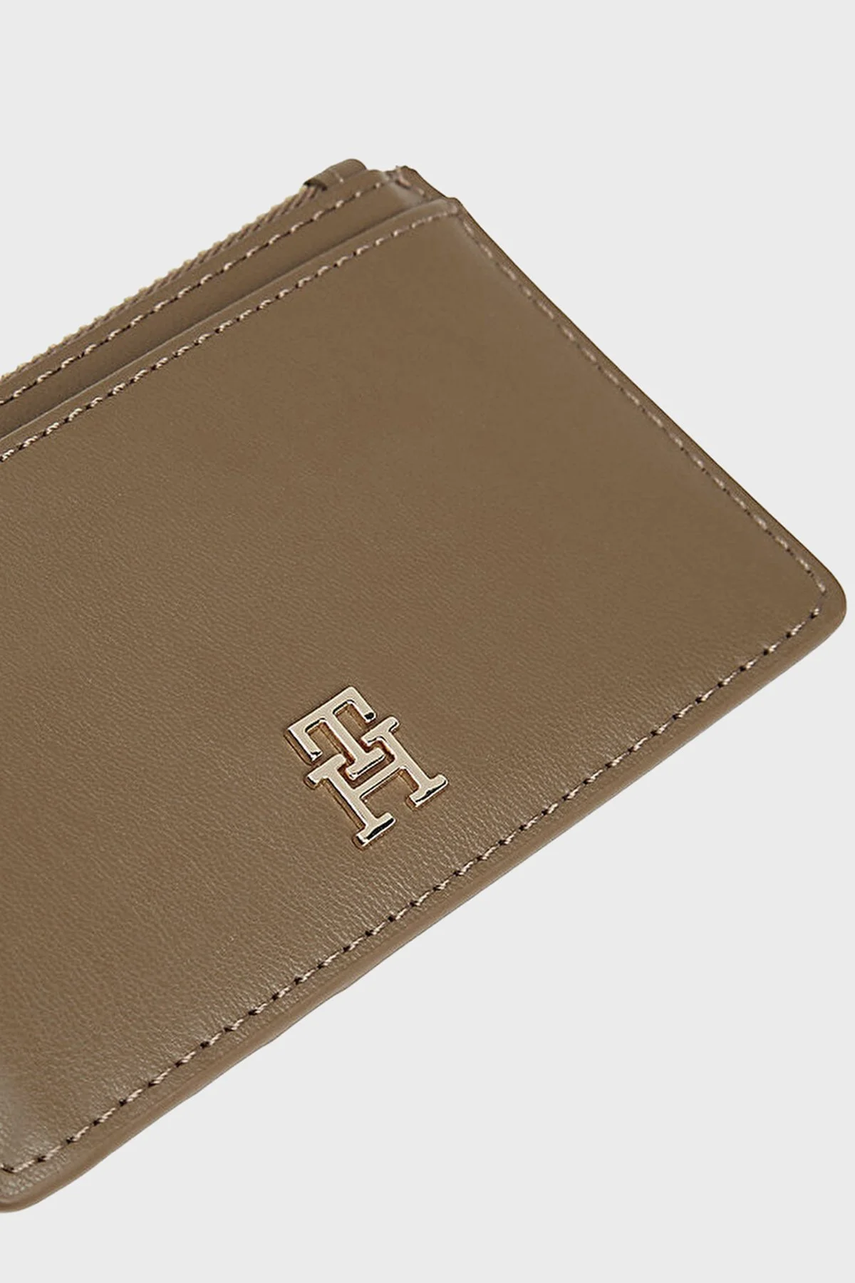 Tommy Hilfiger Logolu Bayan Kartlık AW0AW17735 R07 VİZON - 4