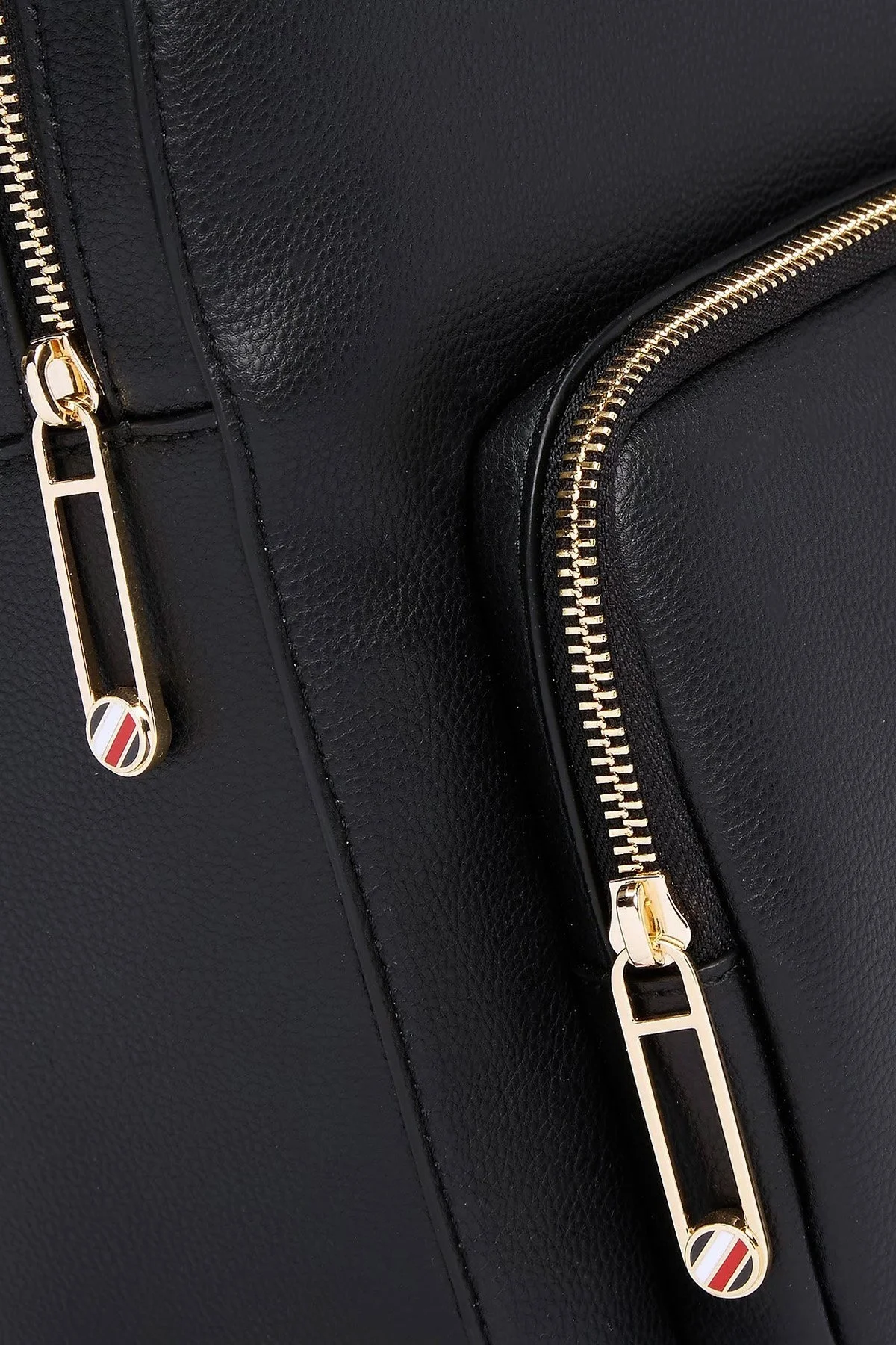 Tommy Hilfiger Logolu Bayan Sırt Çantası AW0AW16915 BDS SİYAH - 10