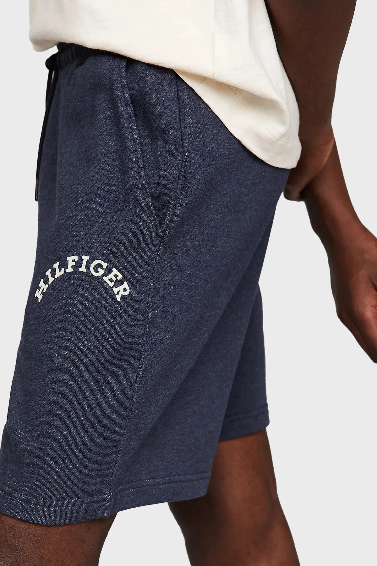 Tommy Hilfiger Logolu Belden Bağlamalı Cepli Erkek Short MW0MW34449 DV6 LACİVERT - 7