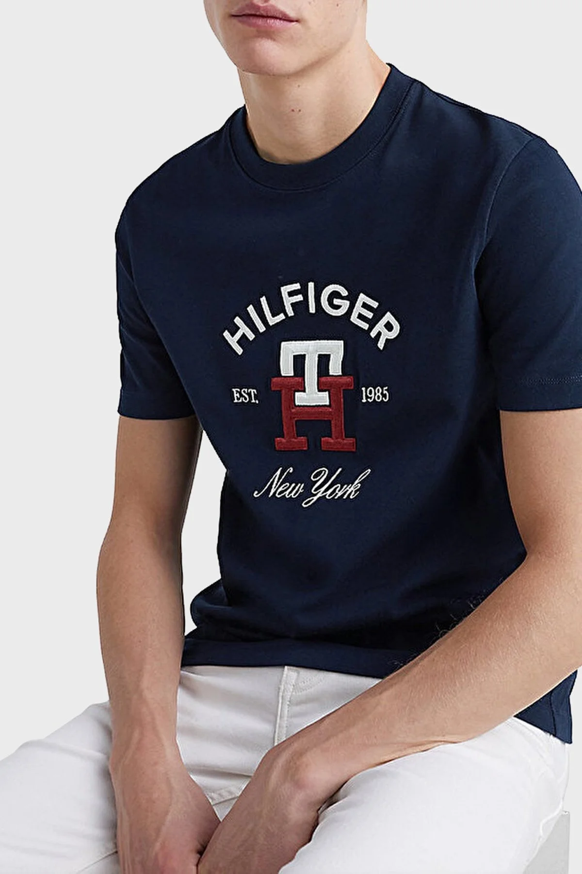 Tommy Hilfiger Logolu Bisiklet Yaka % 100 Pamuk Regular Fit Erkek T Shirt MW0MW30043 DW5 LACİVERT - 1