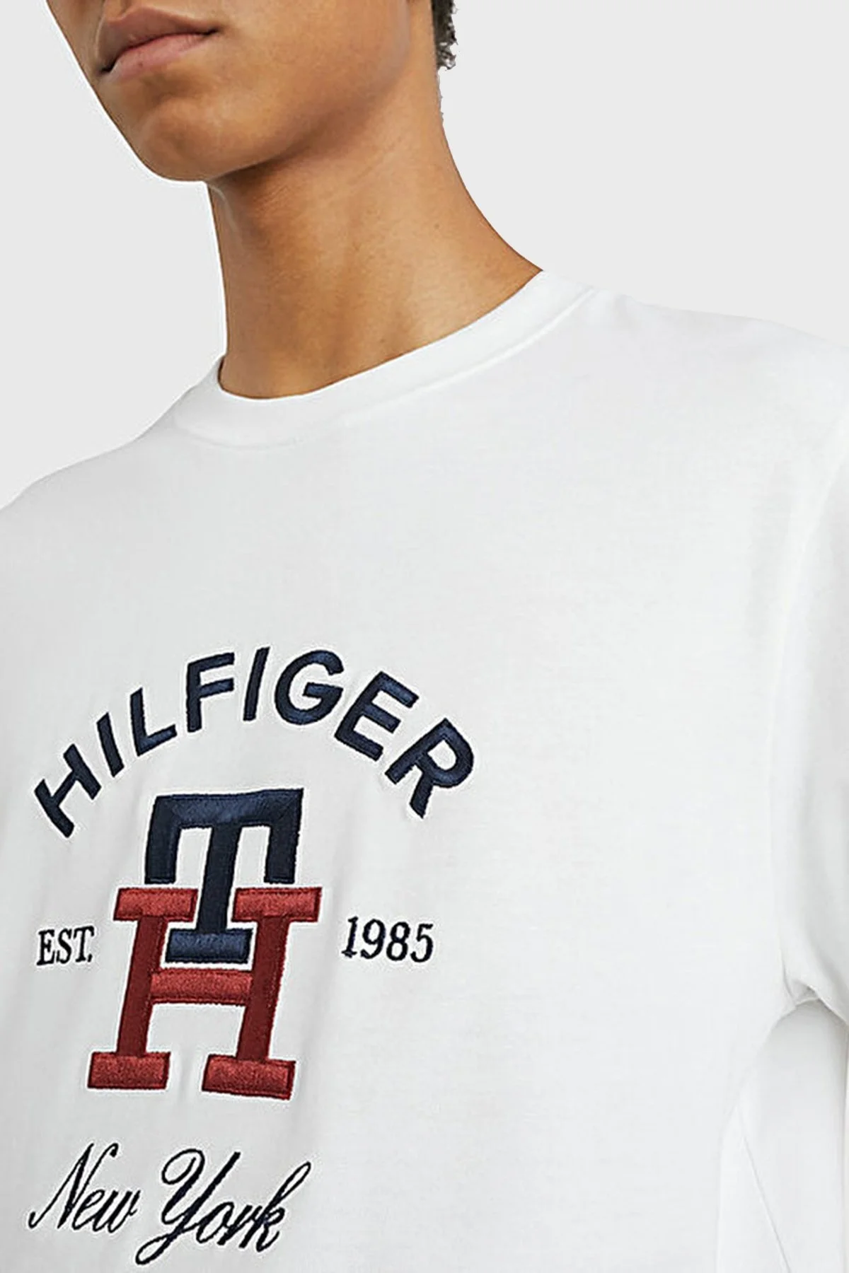 Tommy Hilfiger Logolu Bisiklet Yaka % 100 Pamuk Regular Fit Erkek T Shirt MW0MW30043 YBR BEYAZ - 3