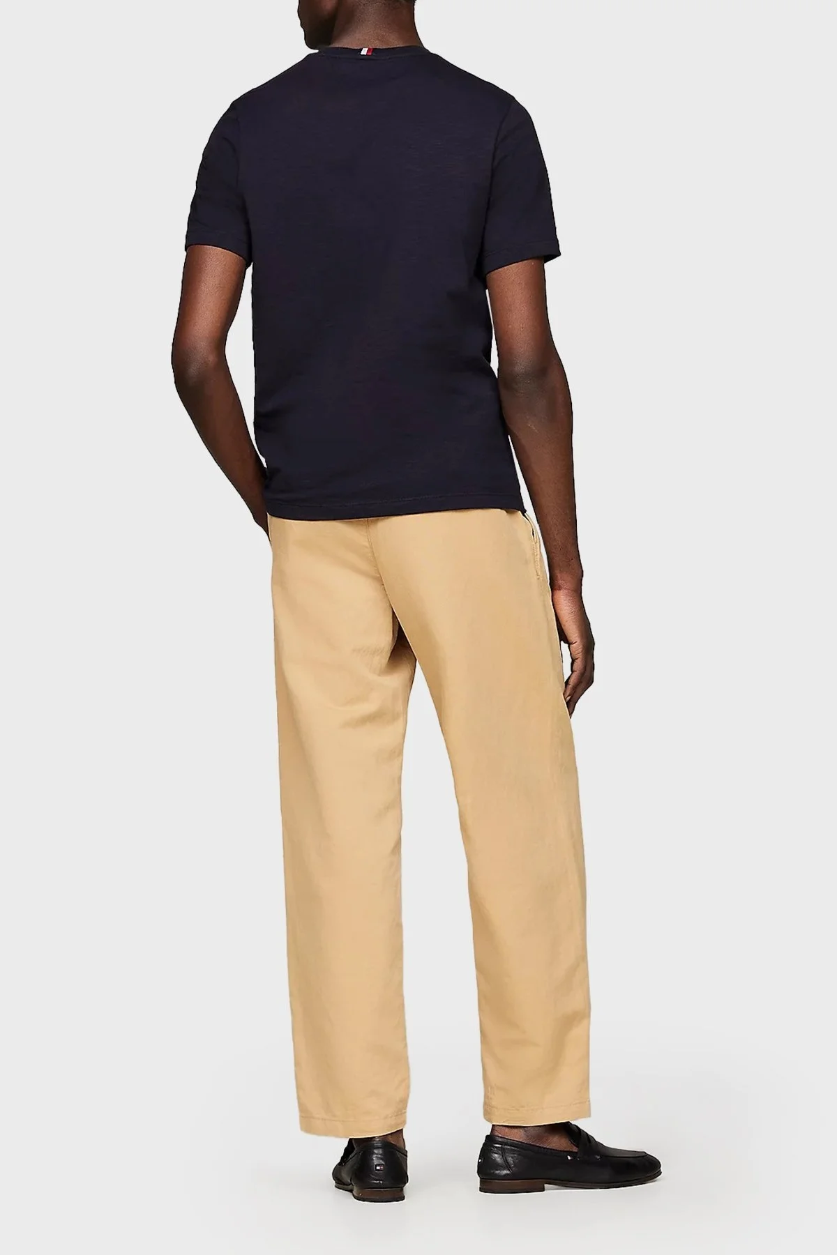 Tommy Hilfiger Logolu Bisiklet Yaka % 100 Pamuk Regular Fit Erkek T Shirt MW0MW34432 DW5 LACİVERT - 4