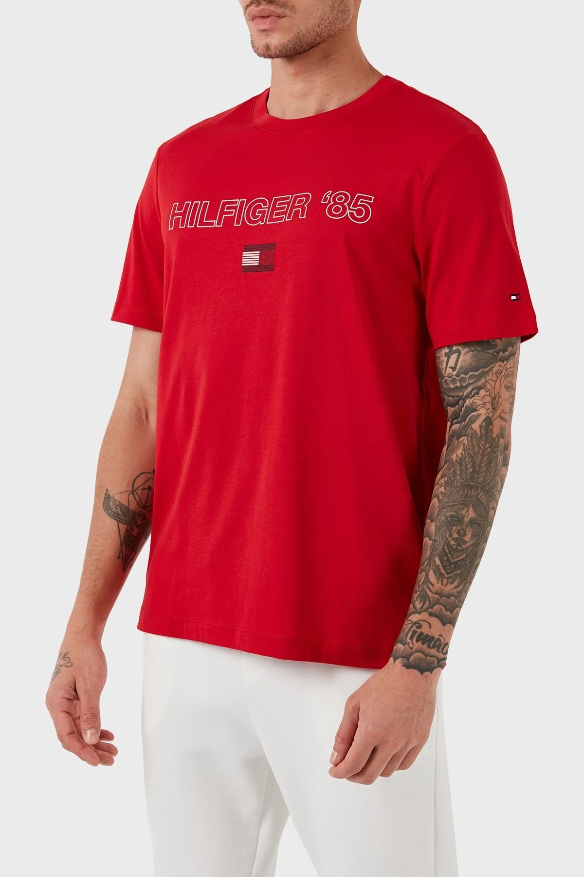 Tommy Hilfiger Logolu Bisiklet Yaka Pamuklu Regular Fit Erkek T Shirt MW0MW34427 XLG KIRMIZI - 3