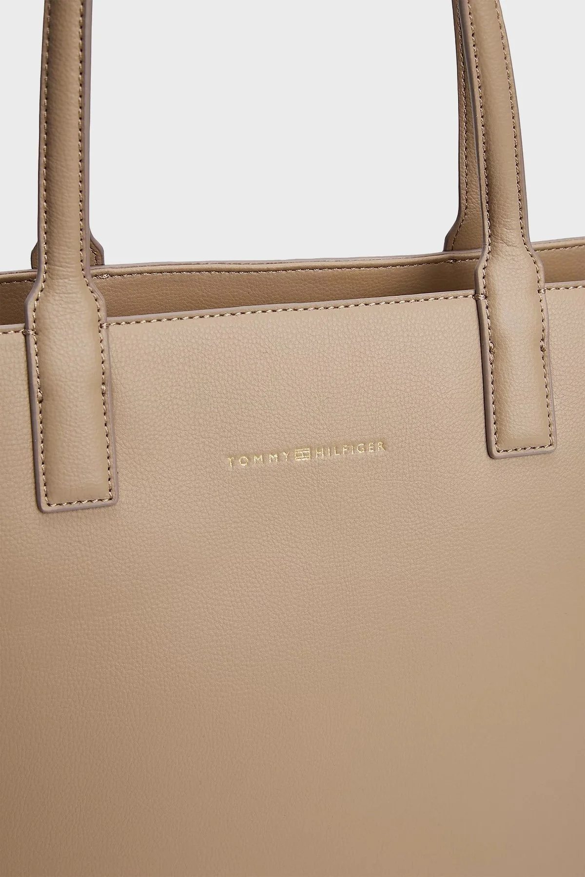 Tommy Hilfiger Logolu Çift Tutma Saplı Büyük Bayan Çanta AW0AW17449 AFE BEJ - 4
