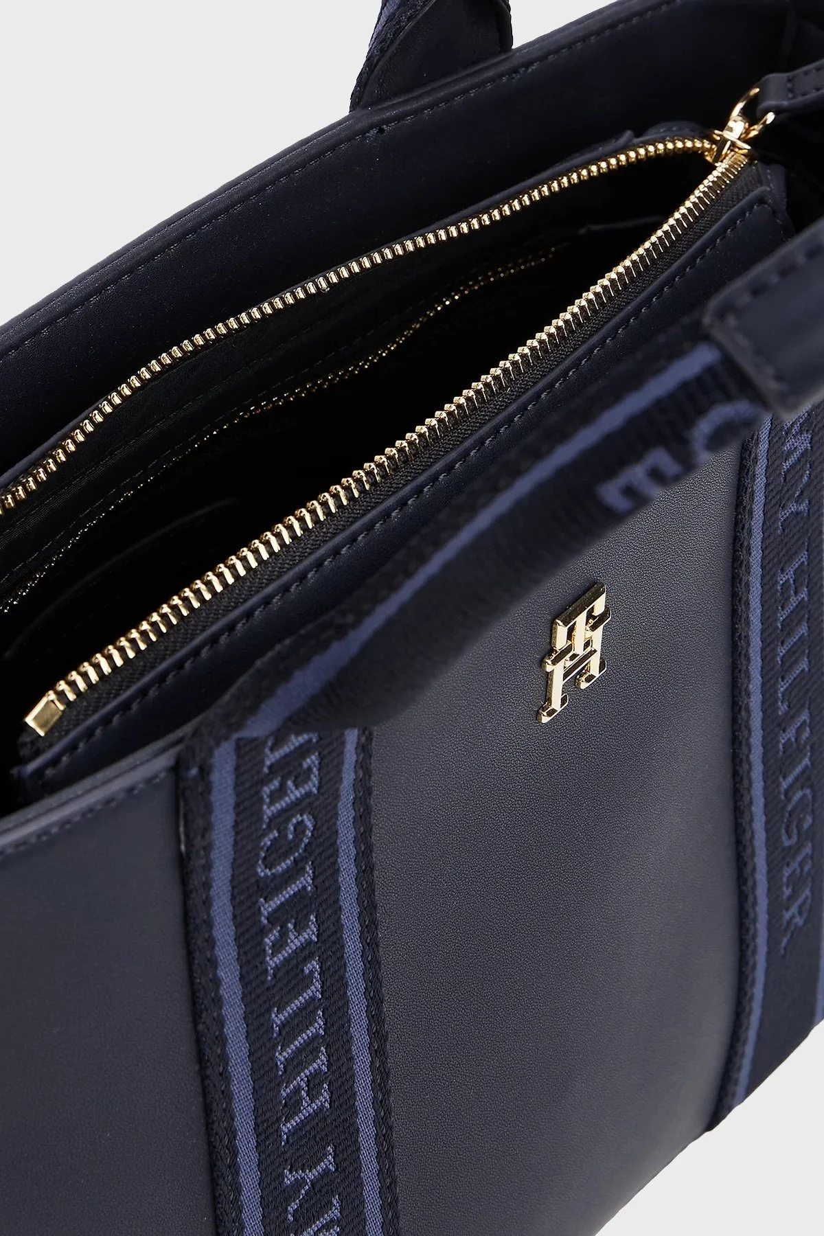 Tommy Hilfiger Logolu Çıkarılabilir Askılı Bayan Çanta AW0AW17201 DW6 LACİVERT - 4