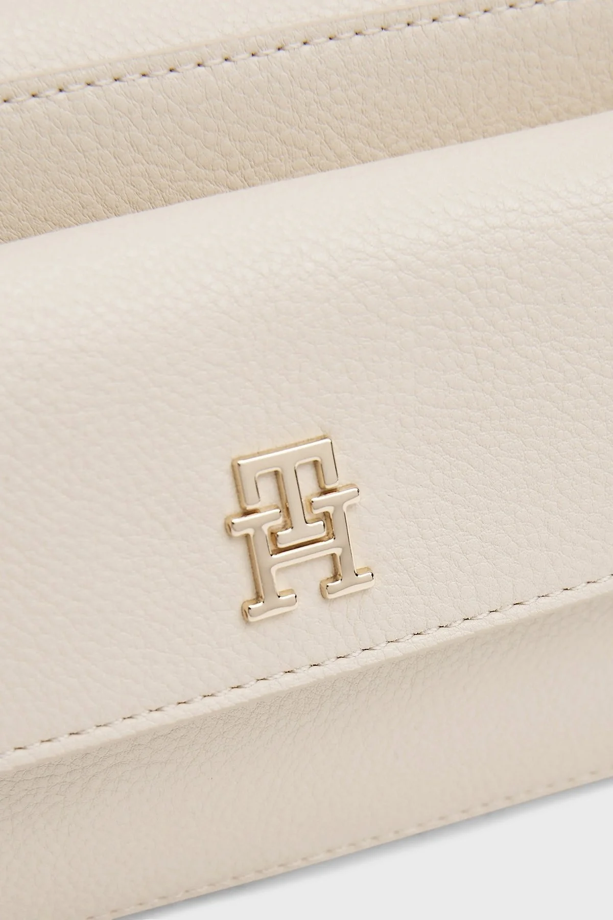 Tommy Hilfiger Logolu Çıkarılabilir Askılı Bayan Çanta AW0AW17455 ACI BEJ - 5