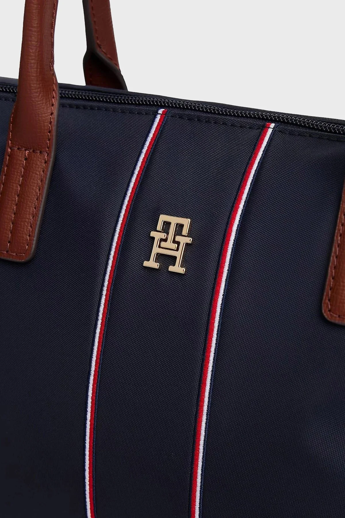 Tommy Hilfiger Logolu Çıkarılabilir Askılı Kadın Çanta AW0AW17707 0GY LACİVERT - 5