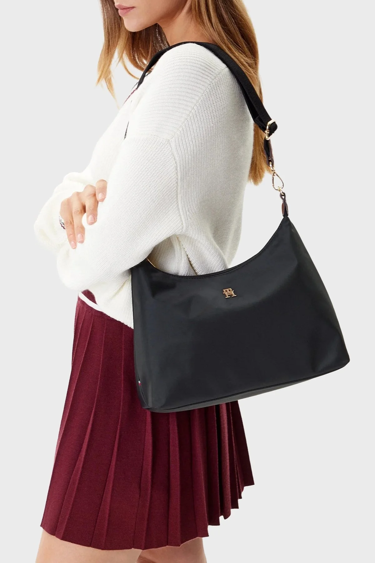 Tommy Hilfiger Logolu Çıkarılabilir Askılı Bayan Çanta AW0AW17937 BDS SİYAH - 2