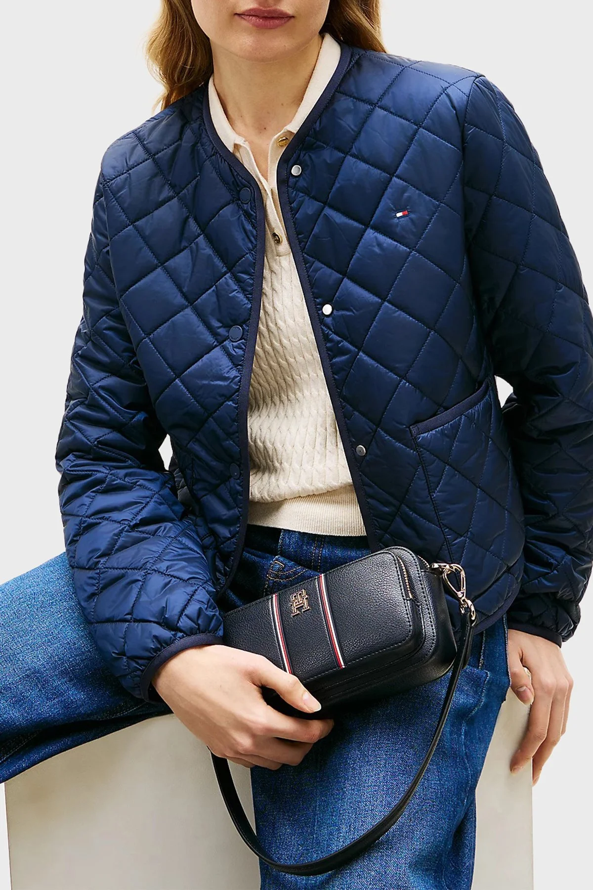 Tommy Hilfiger Logolu Çıkarılabilir Askılı Bayan Çanta AW0AW18640 DW6 LACİVERT - 2