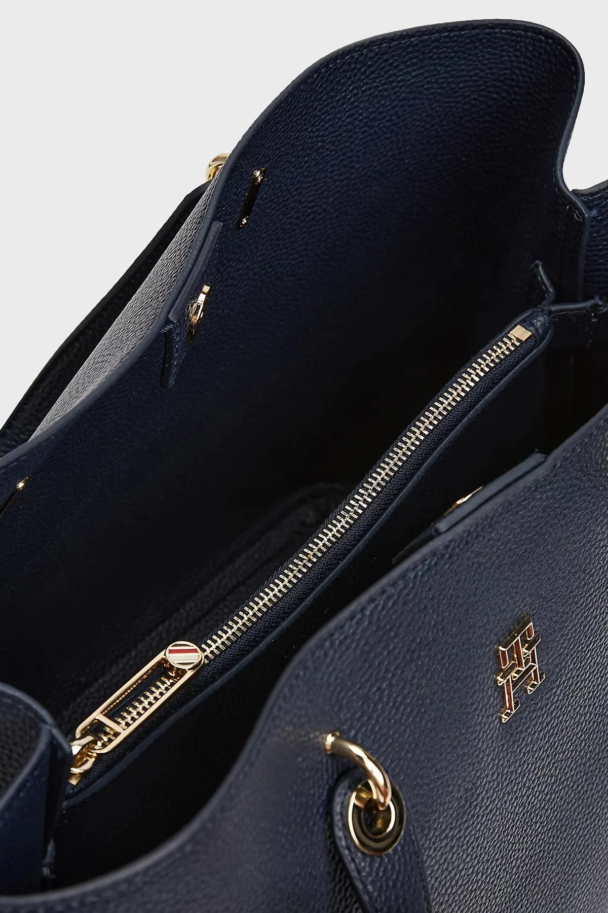 Tommy Hilfiger Logolu Çıkarılabilir Askılı büyük Bayan Çanta AW0AW15177 DW6 LACİVERT - 9