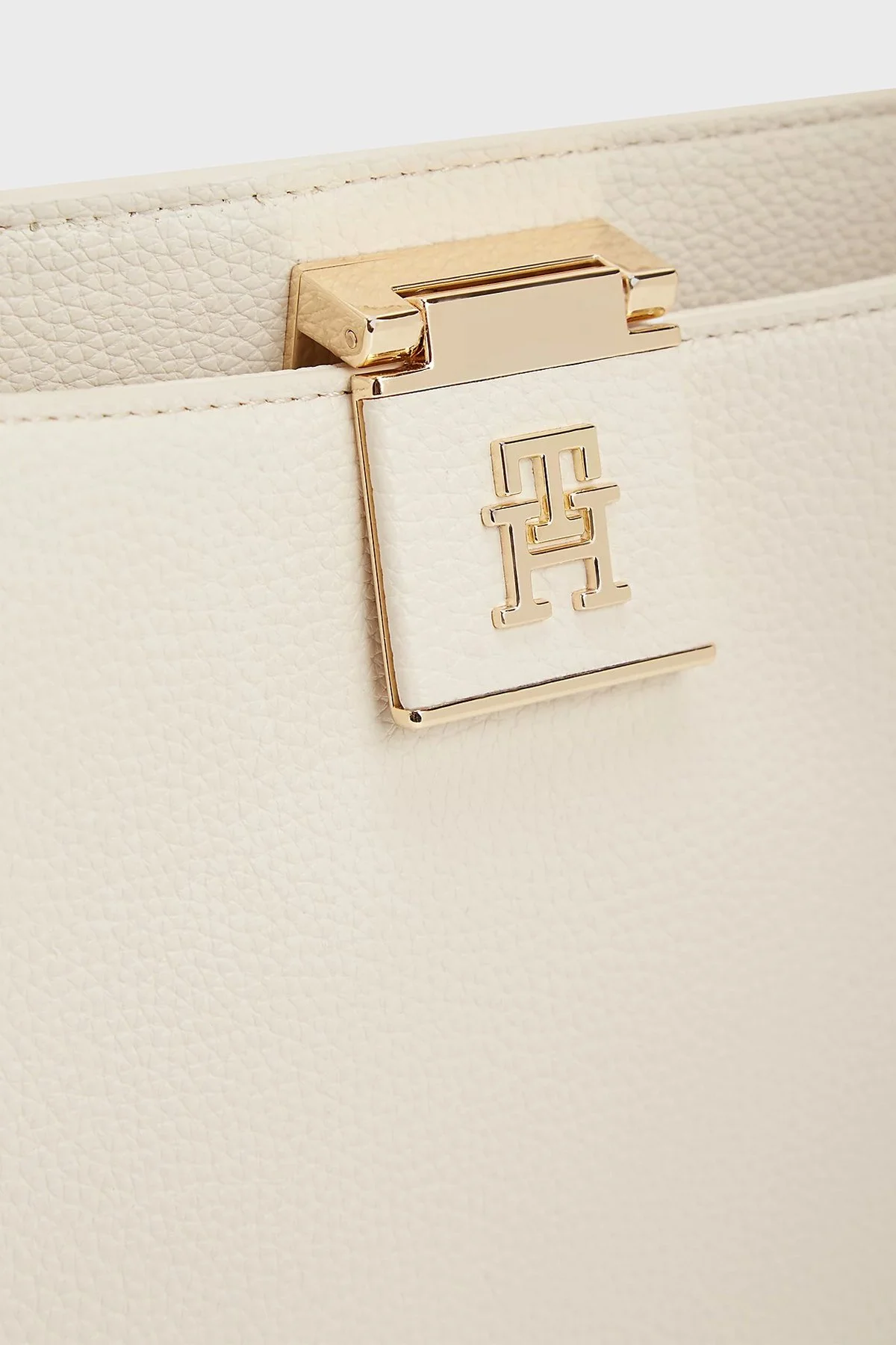 Tommy Hilfiger Logolu Çıkarılabilir Askılı Kadın Çanta AW0AW17191 AEO BEJ - 5