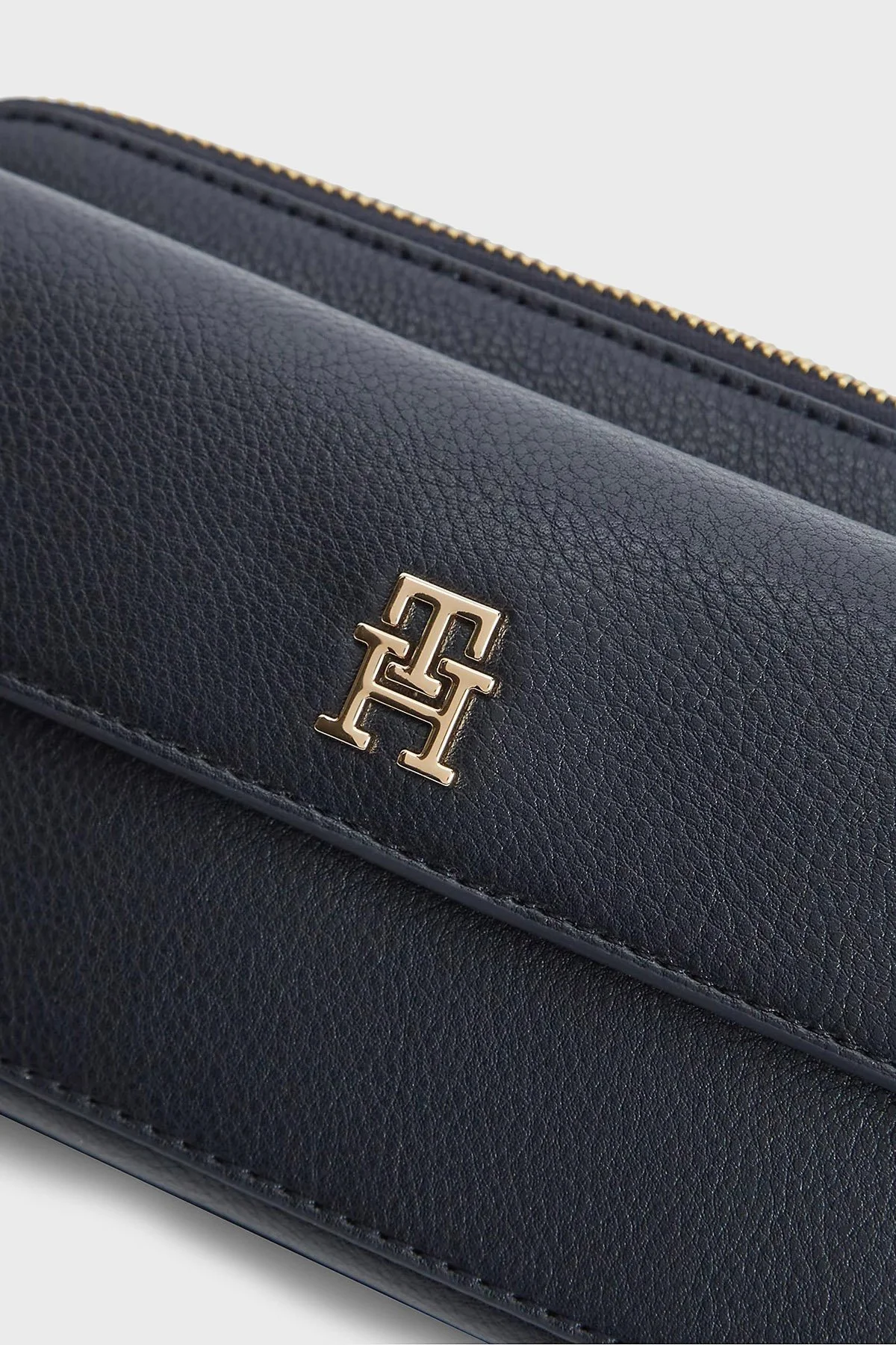 Tommy Hilfiger Logolu Çıkarılabilir Askılı Kadın Çanta AW0AW18721 DW6 Lacivert - 5