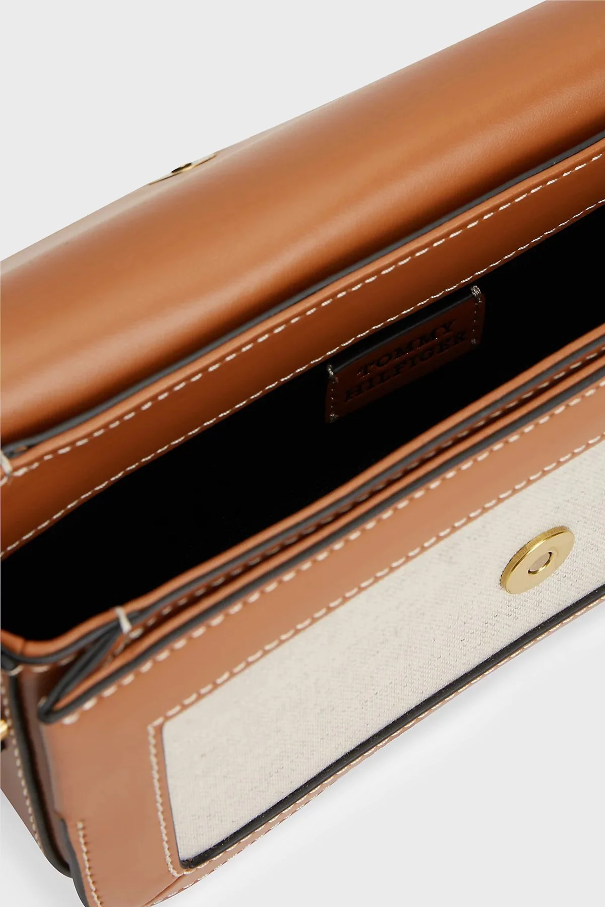 Tommy Hilfiger Logolu Çıkarılabilir Askılı Kadın Çanta AW0AW18737 GB8 Bej - 4