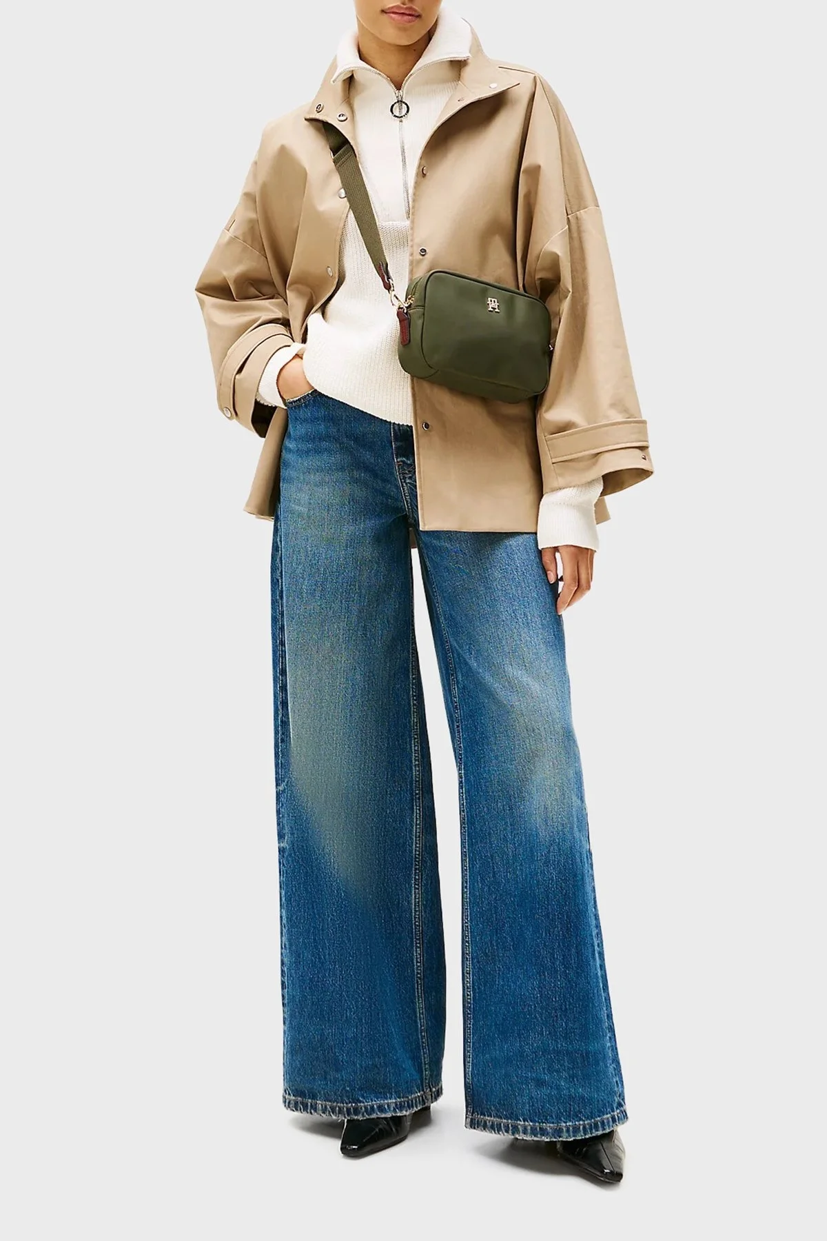 Tommy Hilfiger Logolu Çıkarılabilir Askılı Mini Bayan Çanta AW0AW17704 MT1 YEŞİL - 2