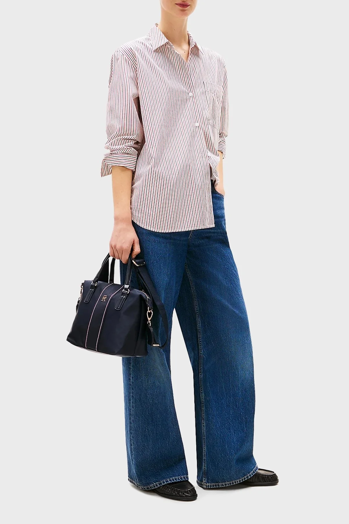 Tommy Hilfiger Logolu Çıkarılabilir Askılı Small Tote Bayan Çanta AW0AW17204 DW6 LACİVERT - 2