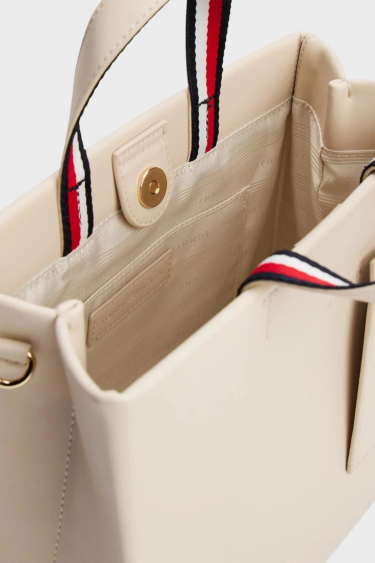 Tommy Hilfiger Logolu Çıkarılabilir Askılı Tote Bayan Çanta AW0AW17508 ACI BEJ - 4