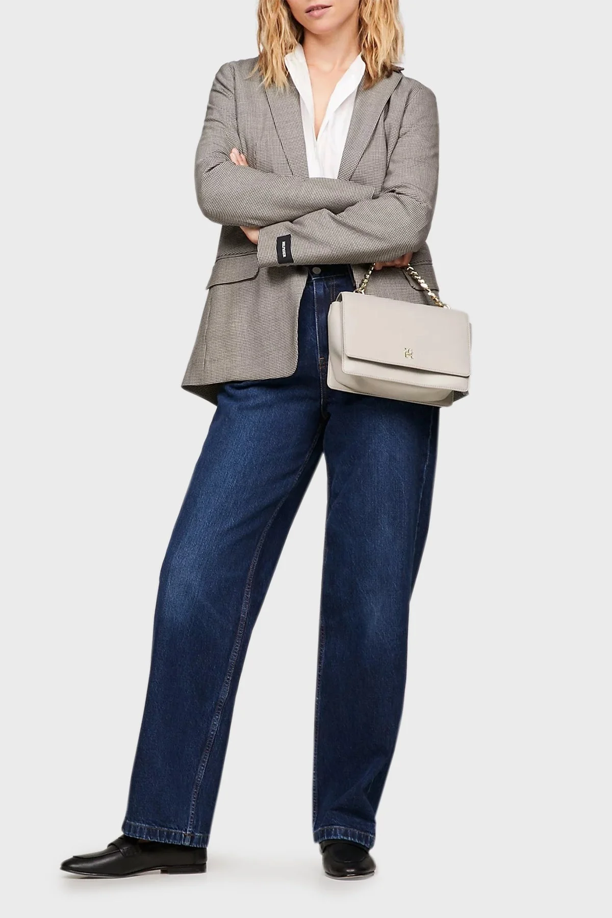 Tommy Hilfiger Logolu Çıkarılabilir Askılı Zincirli Bayan Çanta AW0AW15725 PKB GRİ - 2