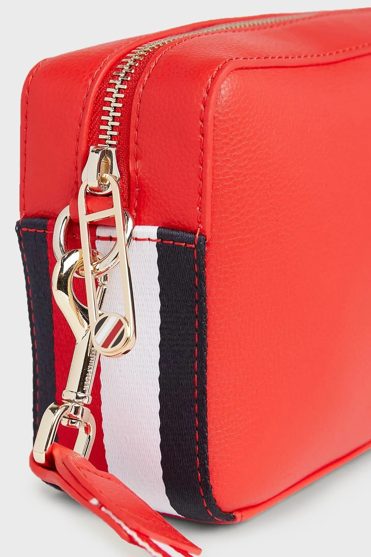 Tommy Hilfiger Logolu Çıkarılabilir Omuz Askılı Fermuarlı Bayan Çanta AW0AW15707 XND KIRMIZI - 2