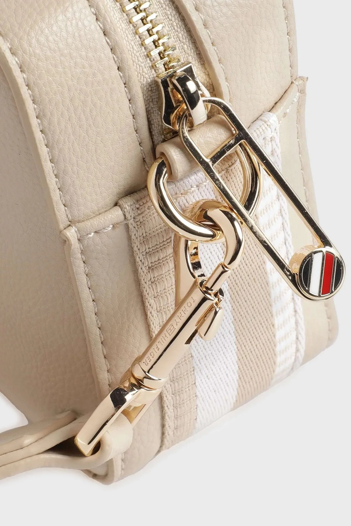 Tommy Hilfiger Logolu Çıkarılabilir Uzatma Askılı Bayan Çanta AW0AW15724 AES BEJ - 3