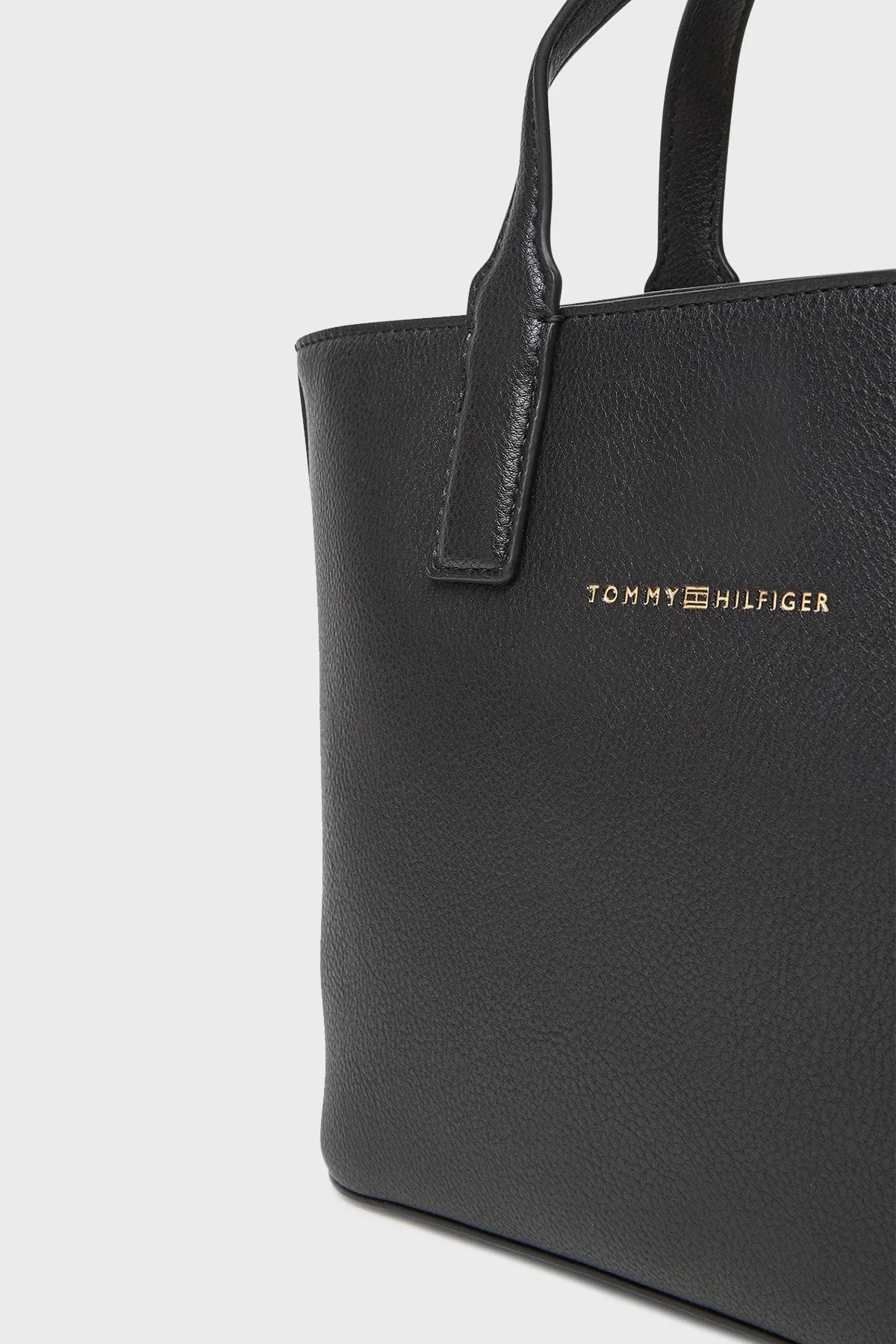 Tommy Hilfiger Logolu Çıkarılabilir ve Ayarlanabilir Askılı Büyük Bayan Çanta AW0AW17448 BDS SİYAH - 6