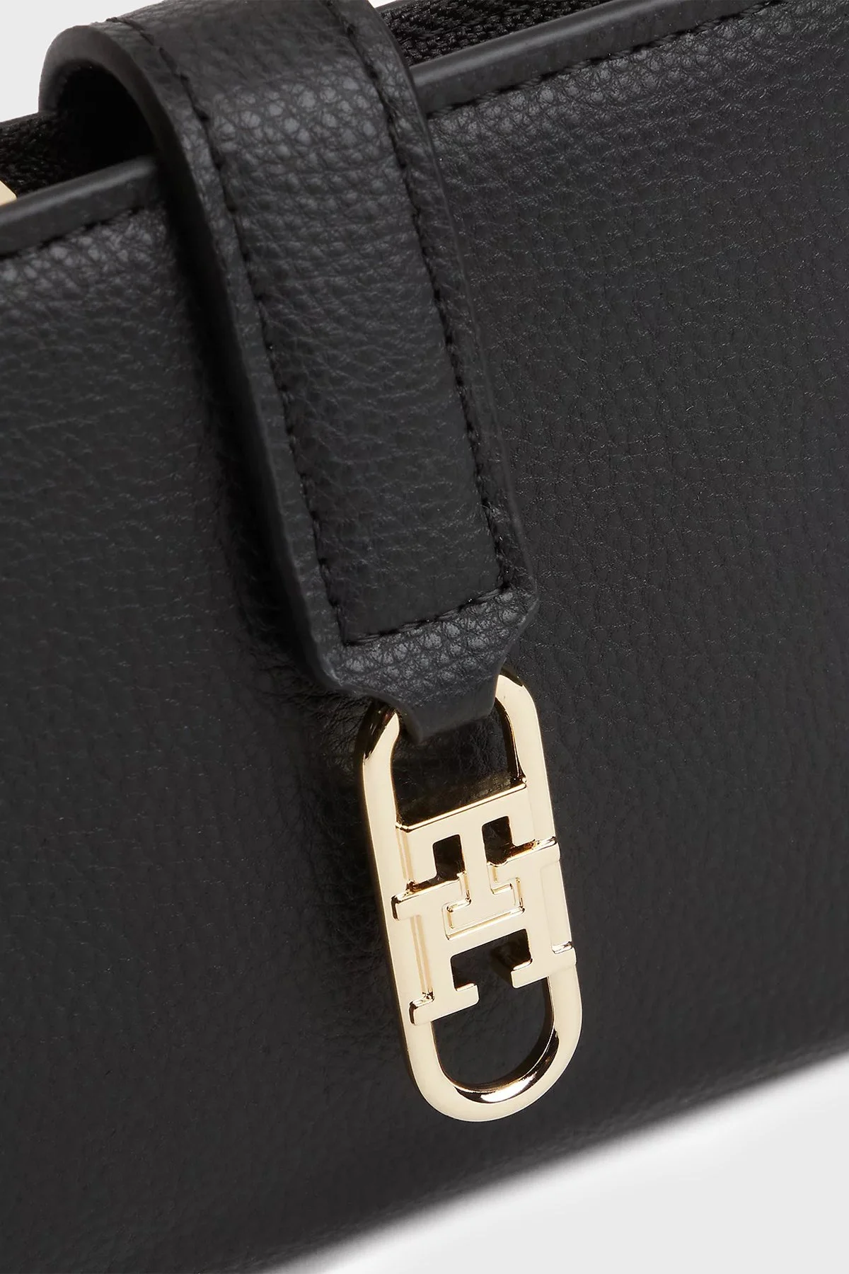 Tommy Hilfiger Logolu Çıtçıtlı ve Fermuarlı Kadın Cüzdan AW0AW18934 BDS Siyah - 3