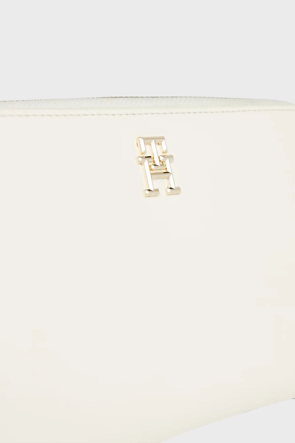 Tommy Hilfiger Logolu Çok Bölmeli Bayan Cüzdan AW0AW16009 AEF BEJ - 3