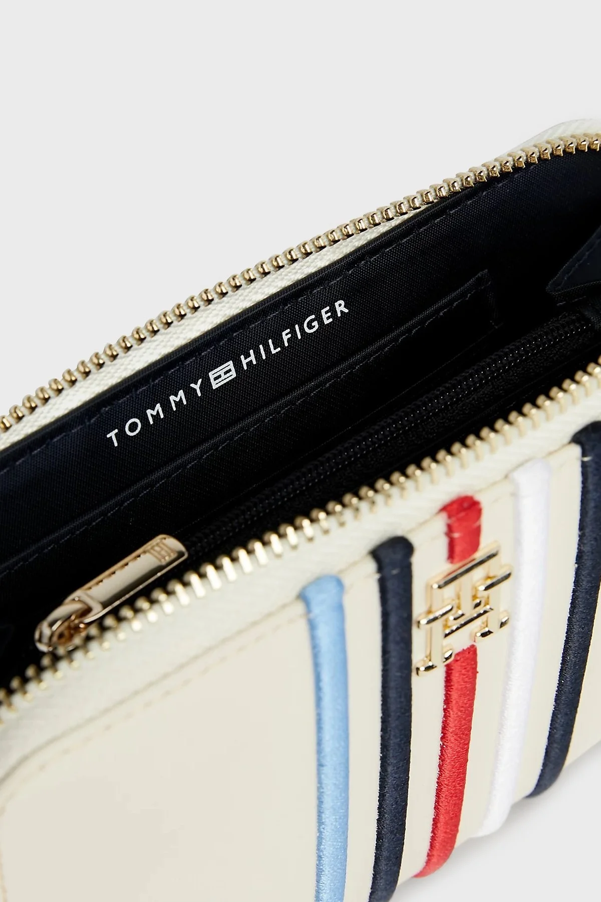Tommy Hilfiger Logolu Çok Bölmeli Bayan Cüzdan AW0AW16018 AEF BEJ - 4