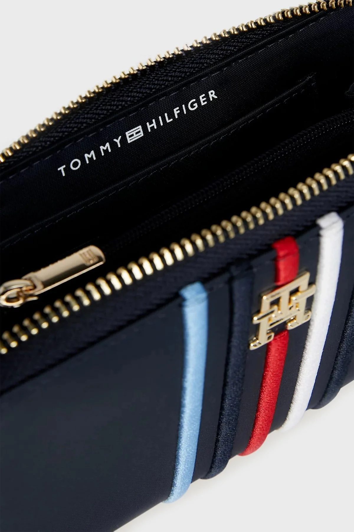 Tommy Hilfiger Logolu Çok Bölmeli Bayan Cüzdan AW0AW16018 DW6 LACİVERT - 3