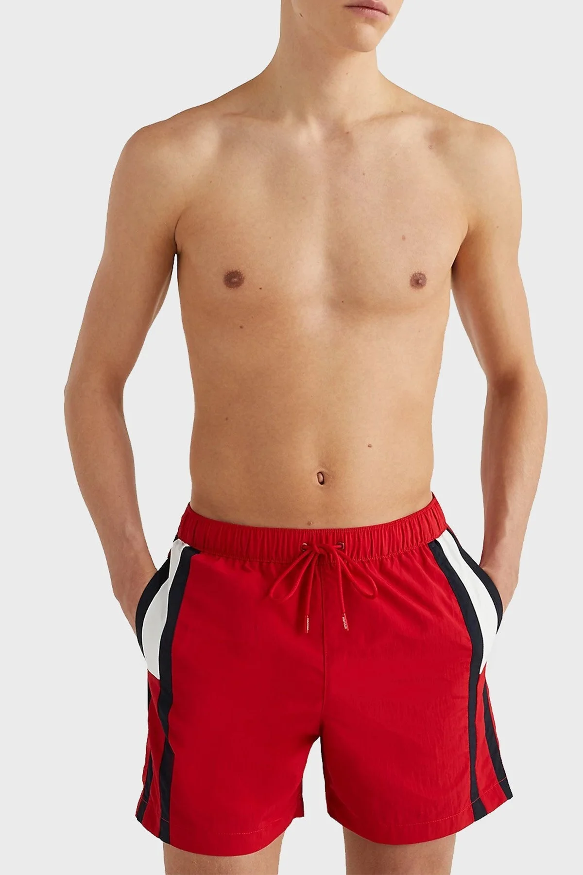 Tommy Hilfiger Logolu Deniz Şortu Belden Bağlamalı Slim Fit Cepli Erkek Mayo Short UM0UM02730 XLG KIRMIZI - 2