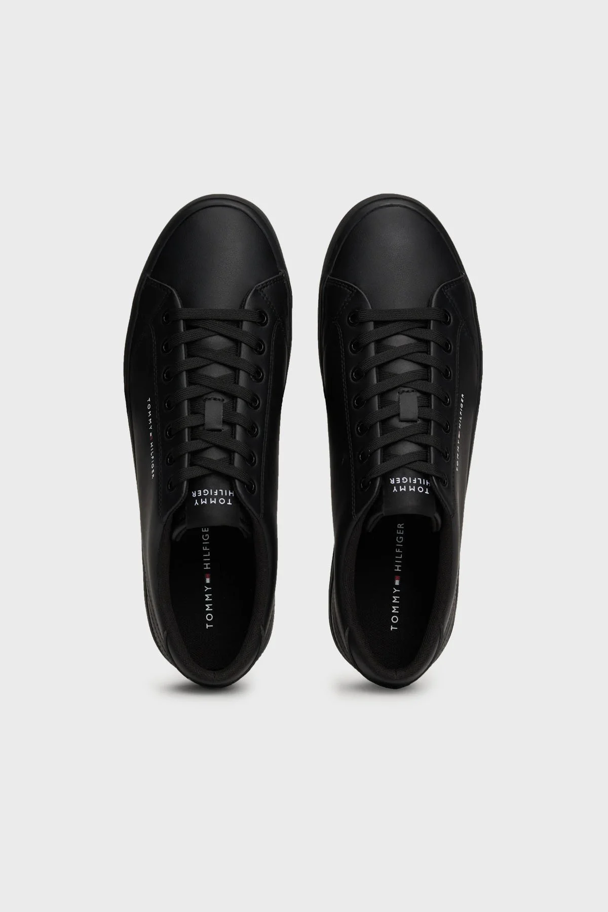 Tommy Hilfiger Logolu Deri Karışımlı Sneaker Erkek Ayakkabı FM0FM05041 BDS SİYAH - 9