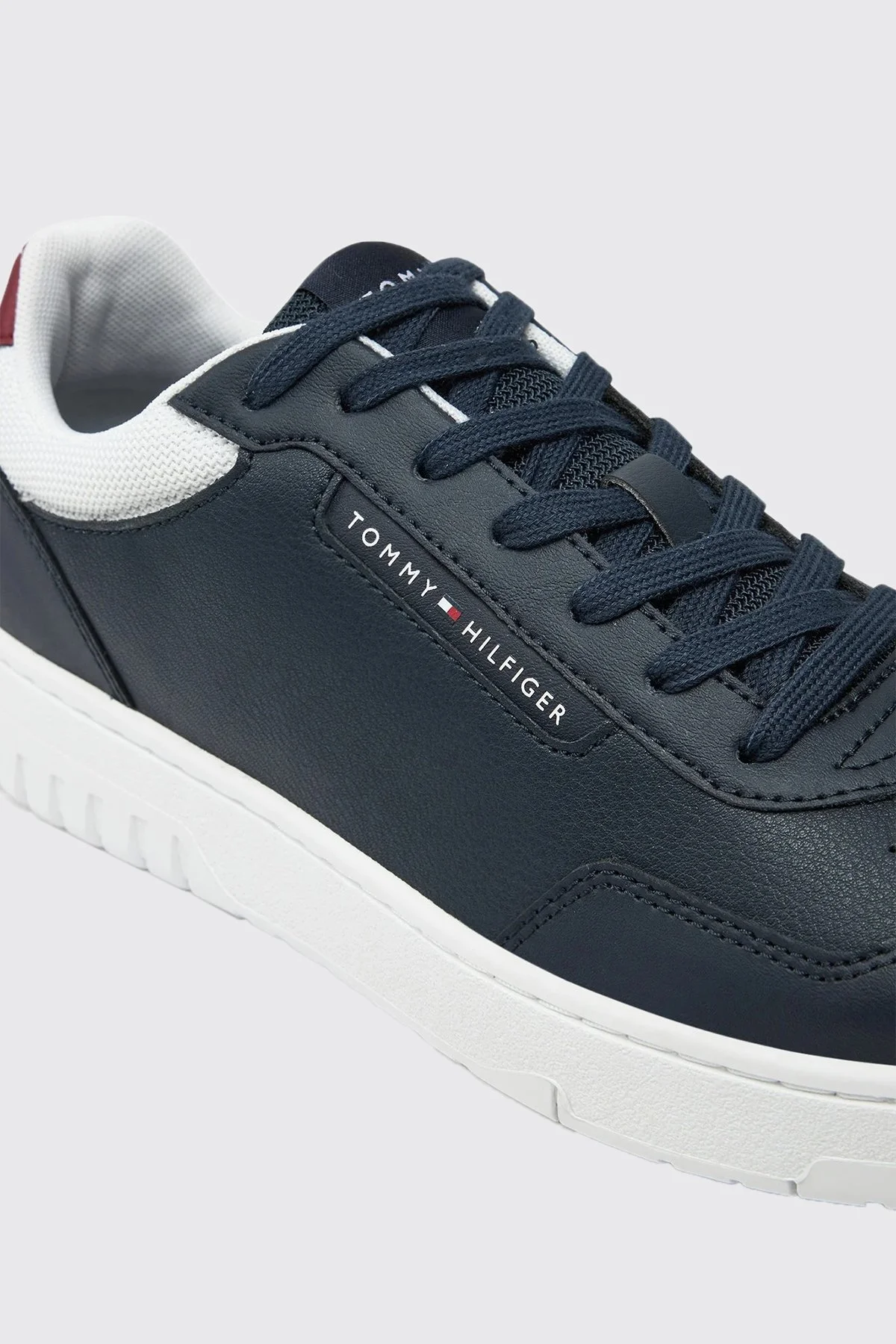 Tommy Hilfiger Logolu Deri Karışımlı Sneaker Erkek Ayakkabı FM0FM05369 DW5 LACİVERT - 5