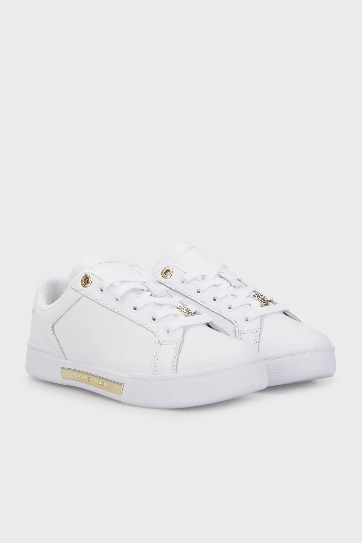Tommy Hilfiger Logolu Deri Sneaker Bayan Ayakkabı FW0FW06908 0K6 BEYAZ - 3