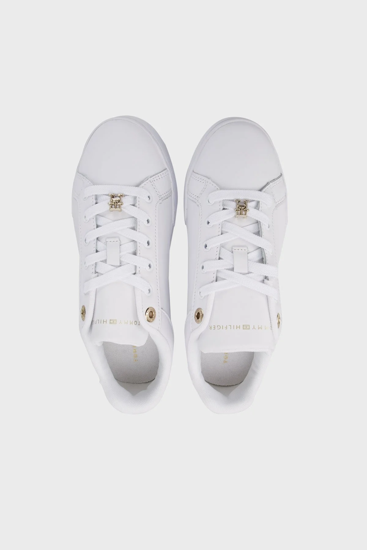 Tommy Hilfiger Logolu Deri Sneaker Bayan Ayakkabı FW0FW06908 0K6 BEYAZ - 5