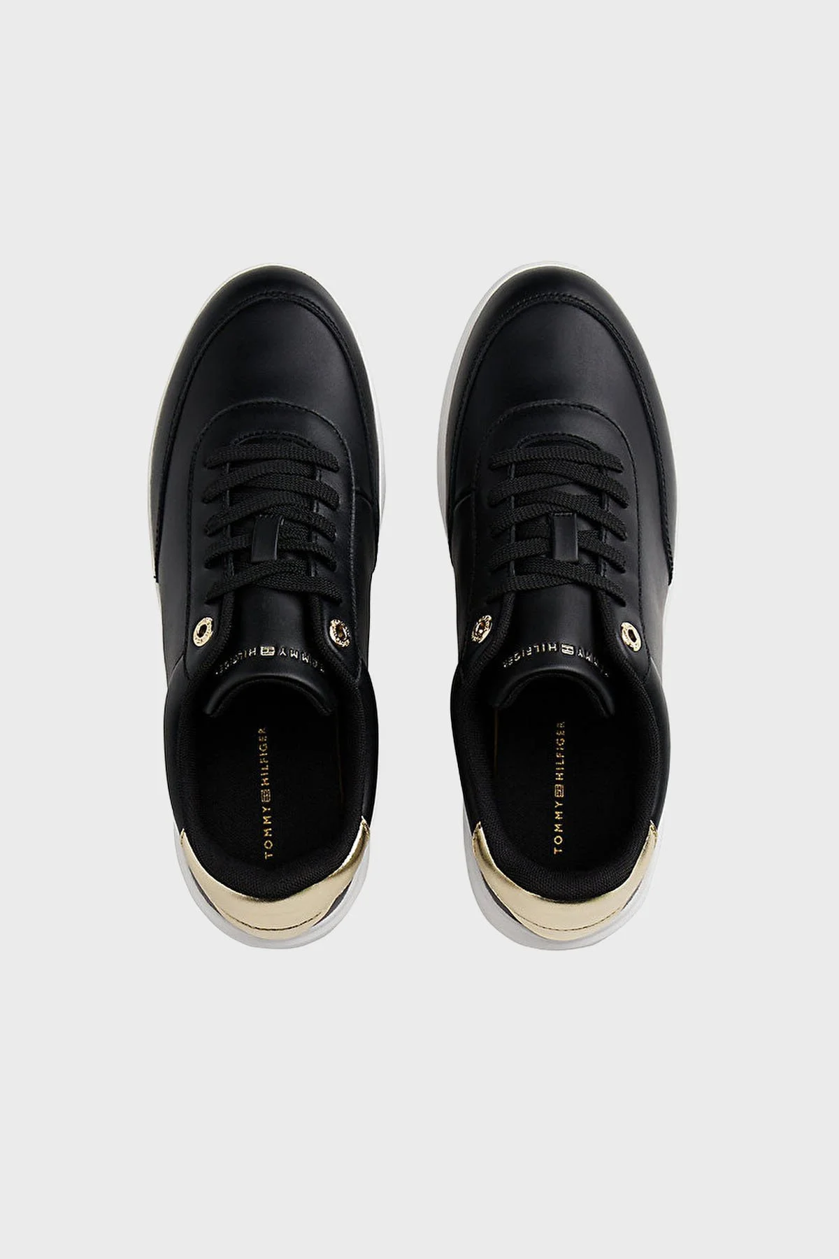Tommy Hilfiger Logolu Deri Sneaker Kadın Ayakkabı FW0FW08682 BDS SİYAH - 5