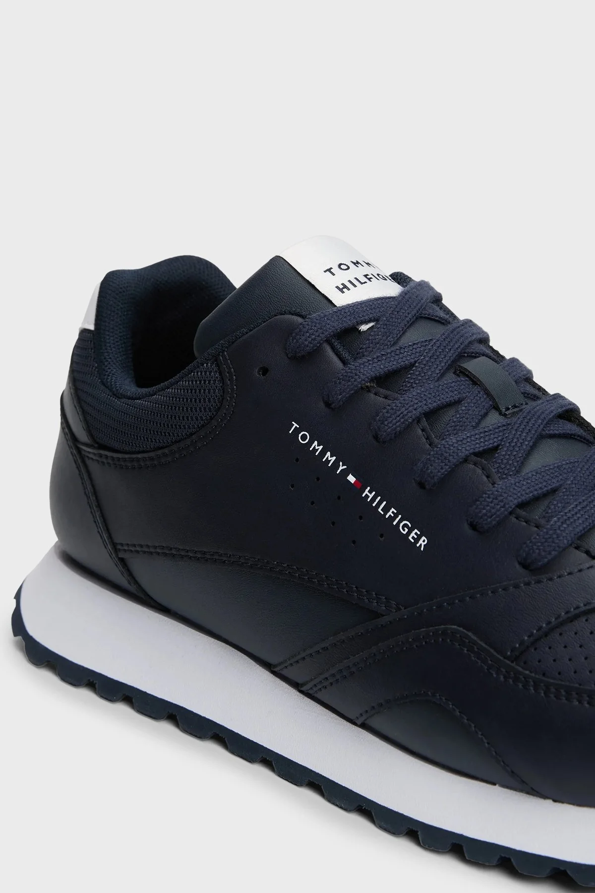 Tommy Hilfiger Logolu Deri Sneaker Erkek Ayakkabı FM0FM05512 DW5 LACİVERT - 4