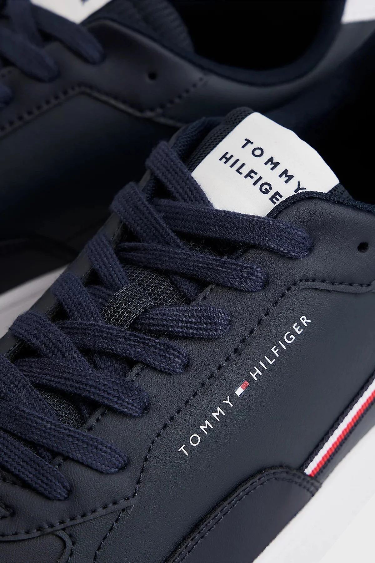 Tommy Hilfiger Logolu Deri Sneaker Erkek Ayakkabı FM0FM05631 DW5 LACİVERT - 6