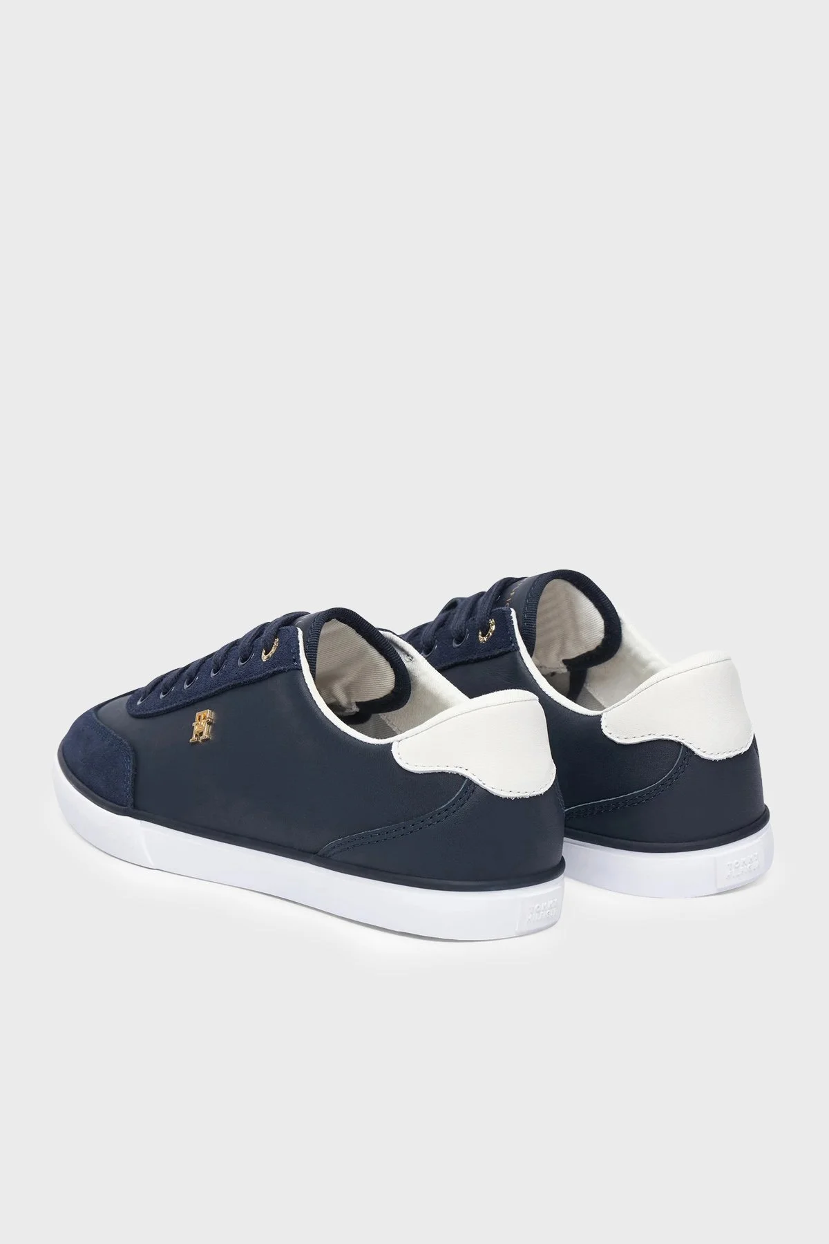 Tommy Hilfiger Logolu Deri Sneaker Kadın Ayakkabı FW0FW09391 DW6 Lacivert - 5