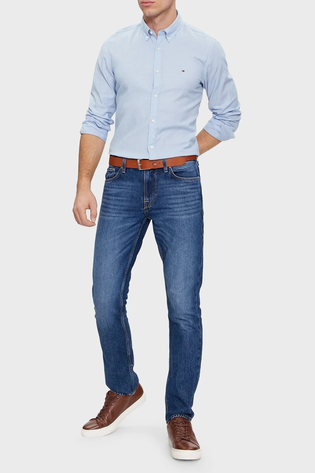 Tommy Hilfiger Logolu Düğmeli Yaka % 100 Pamuk Slim Fit Erkek Gömlek MW0MW33782 CYW AÇIK MAVİ - 2
